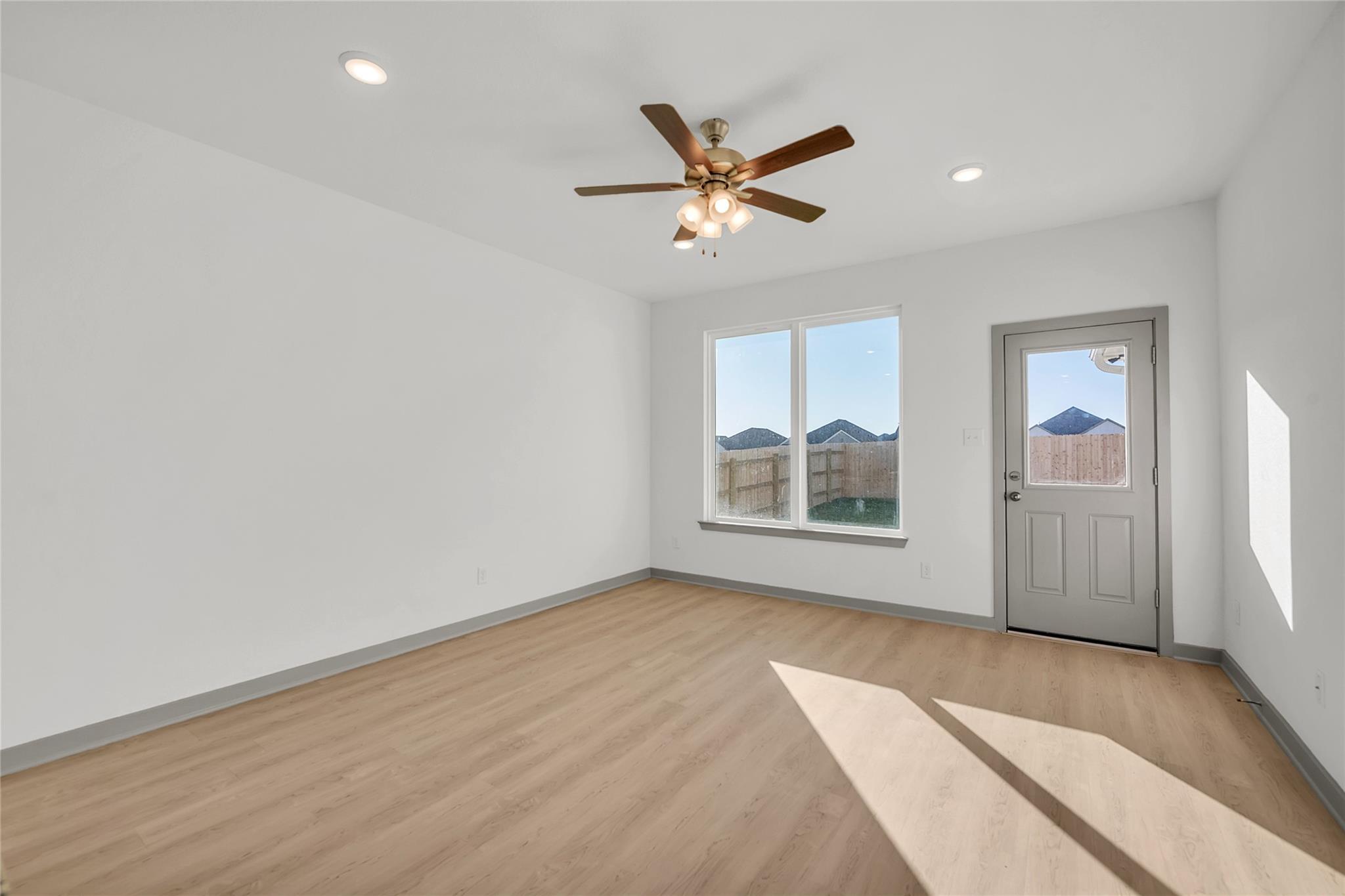 270 Boatright Blvd Property Photo 24
