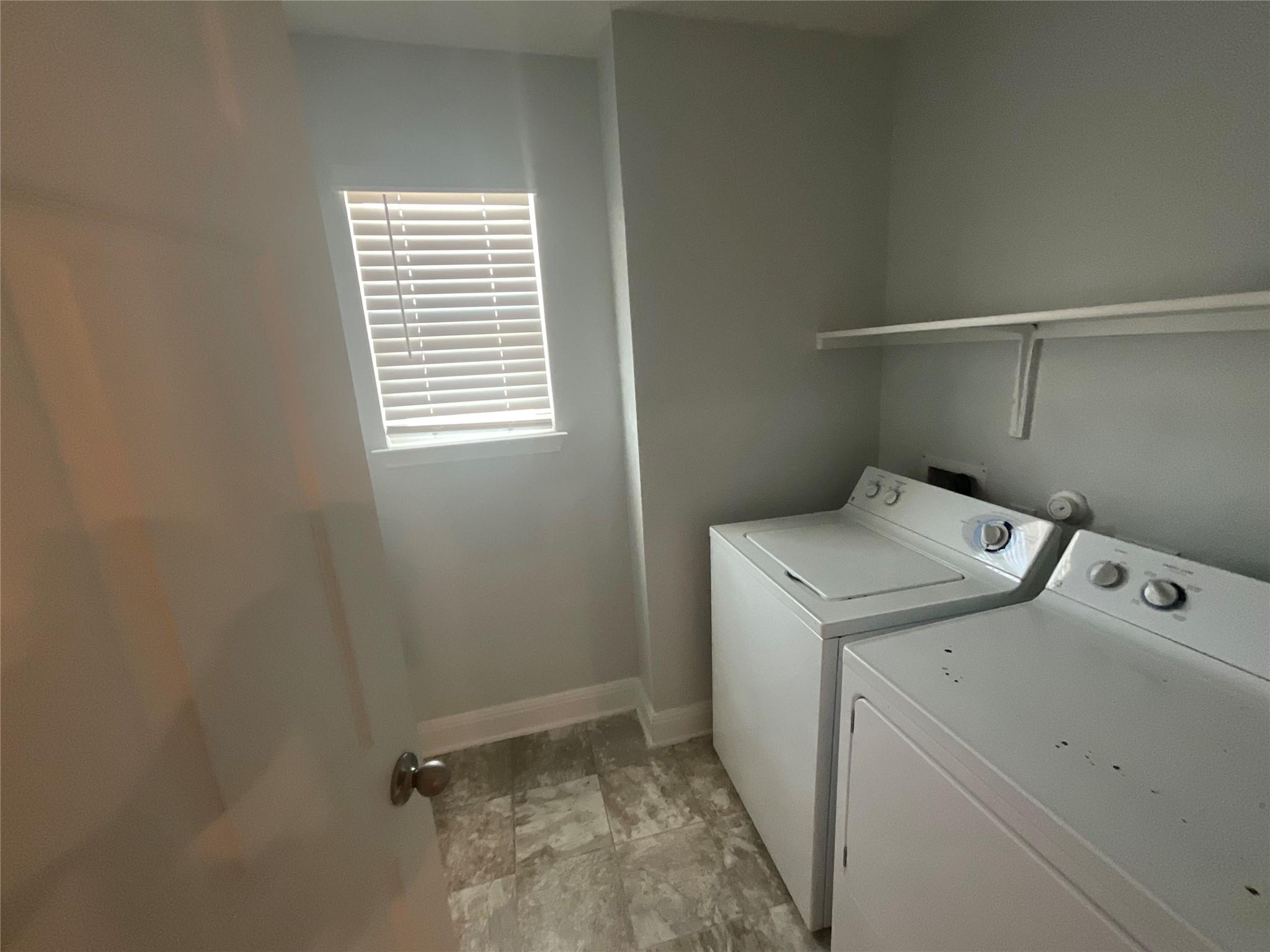 13821 Abraham Lincoln St Property Photo 24