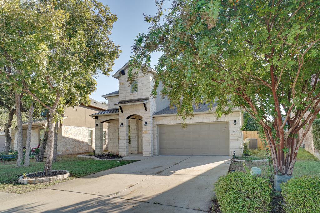 2509 Etta May Ln Property Photo 1