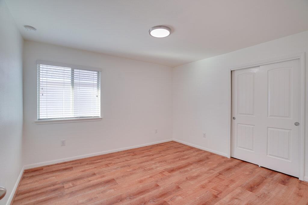 2509 Etta May Ln Property Photo 17
