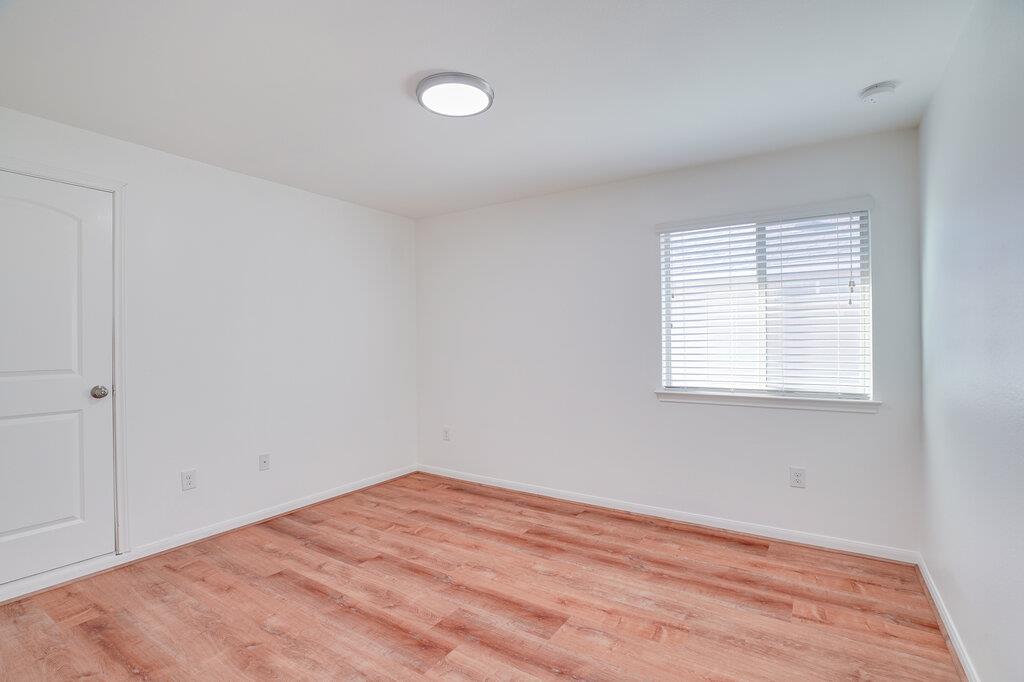 2509 Etta May Ln Property Photo 18
