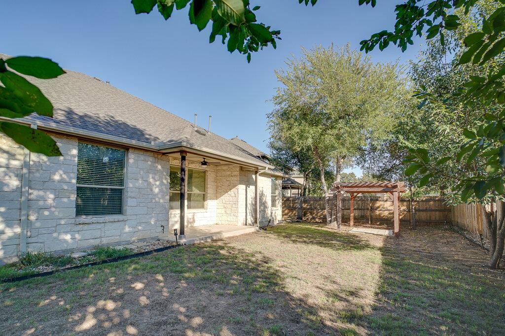 2509 Etta May Ln Property Photo 20