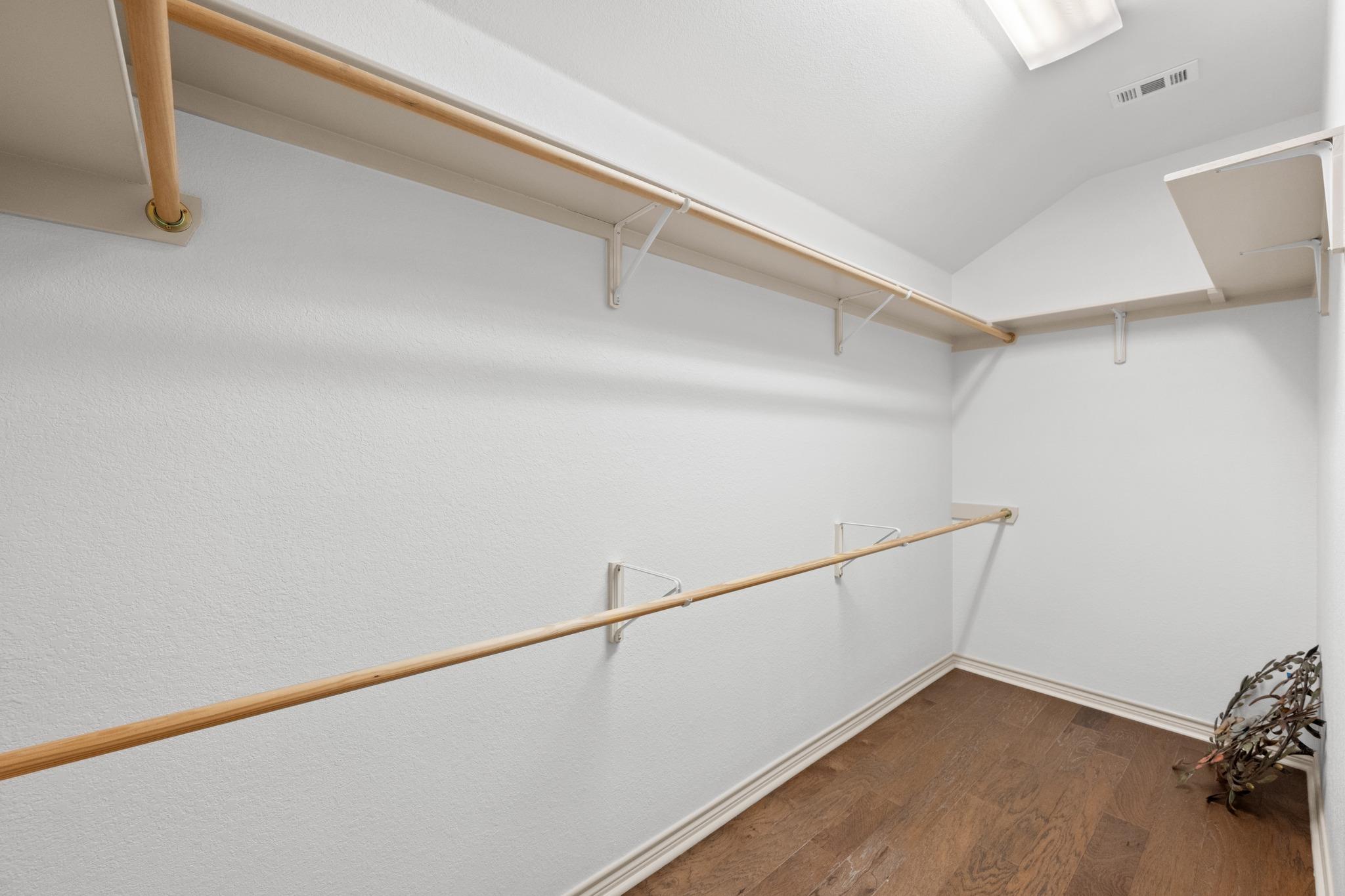 1103 Larkhall Dr Property Photo 11