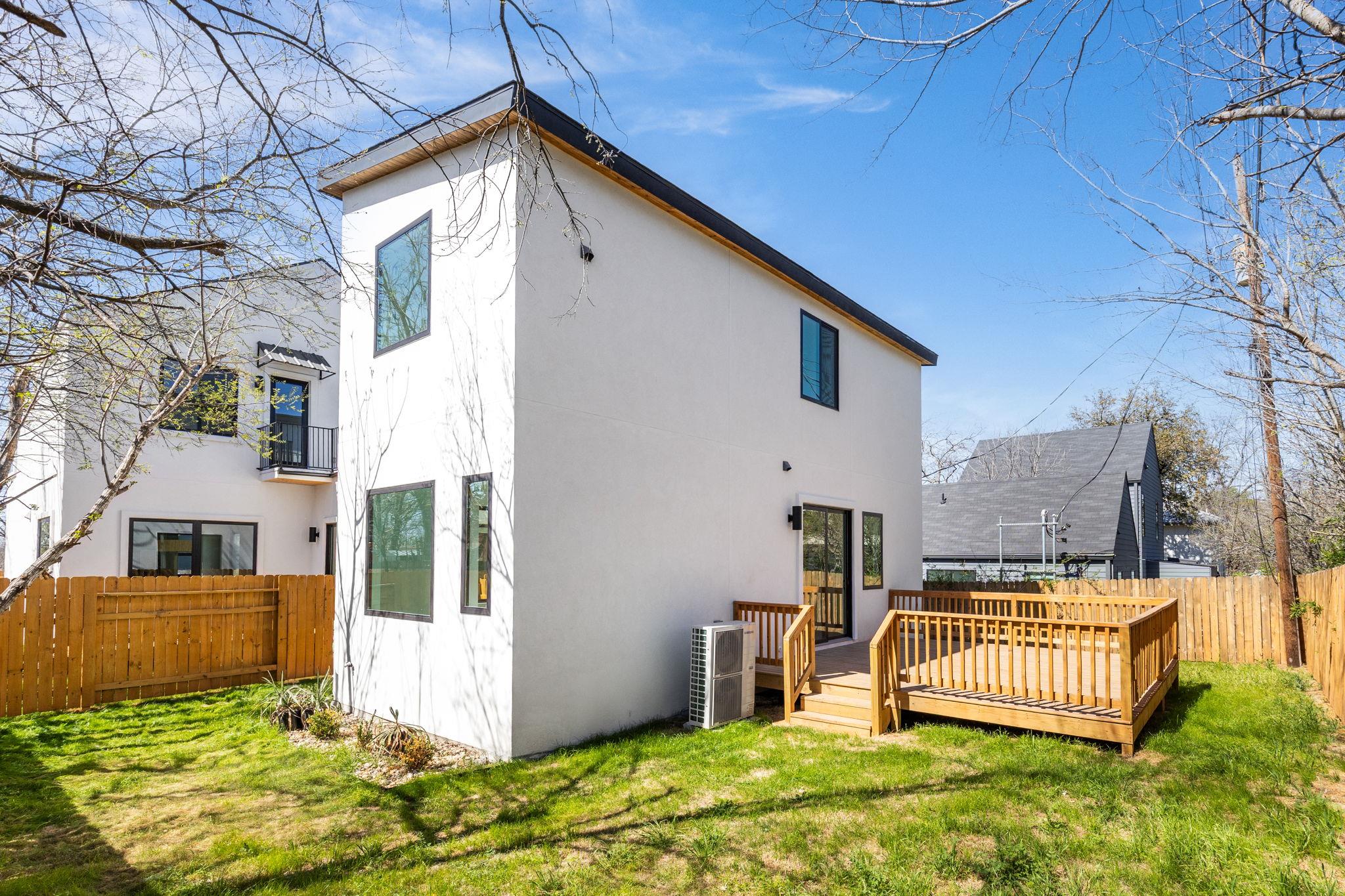 802 Philco Dr 2 Property Photo 19
