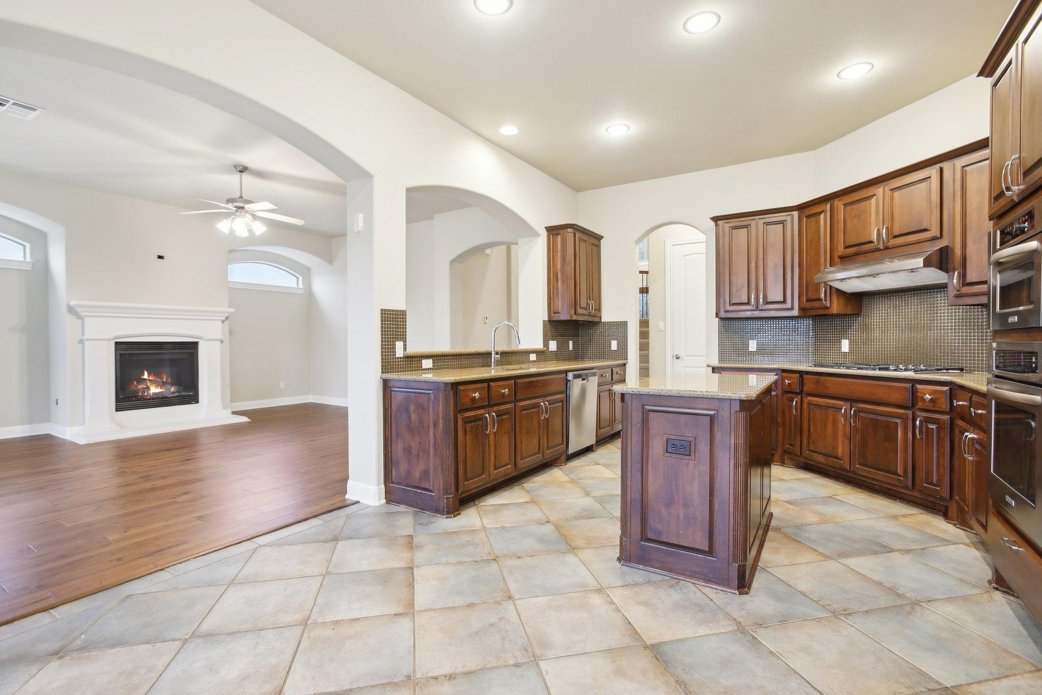 10504 Prezia Dr Property Photo 13