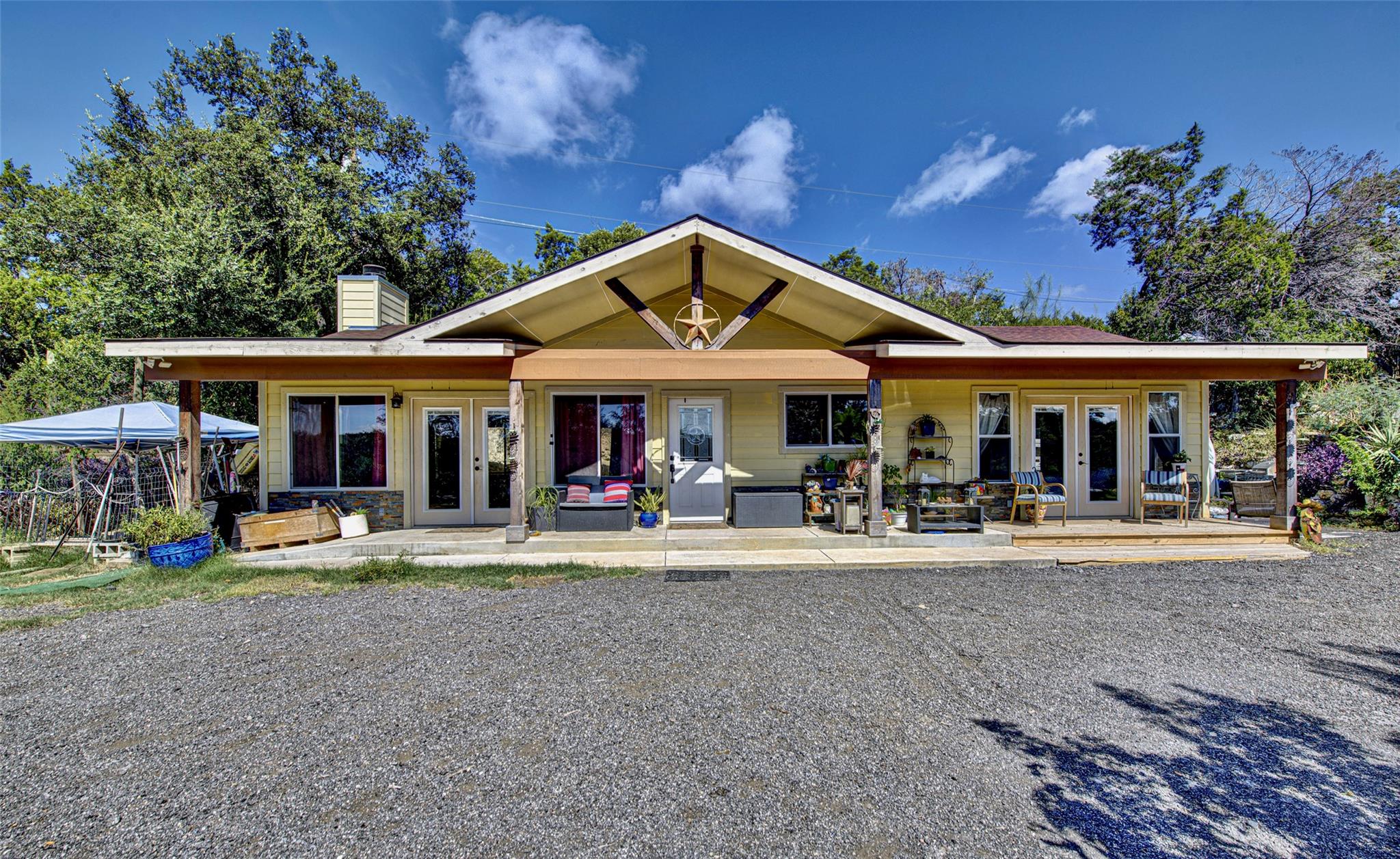 15101 DEXLER Dr Property Photo 1