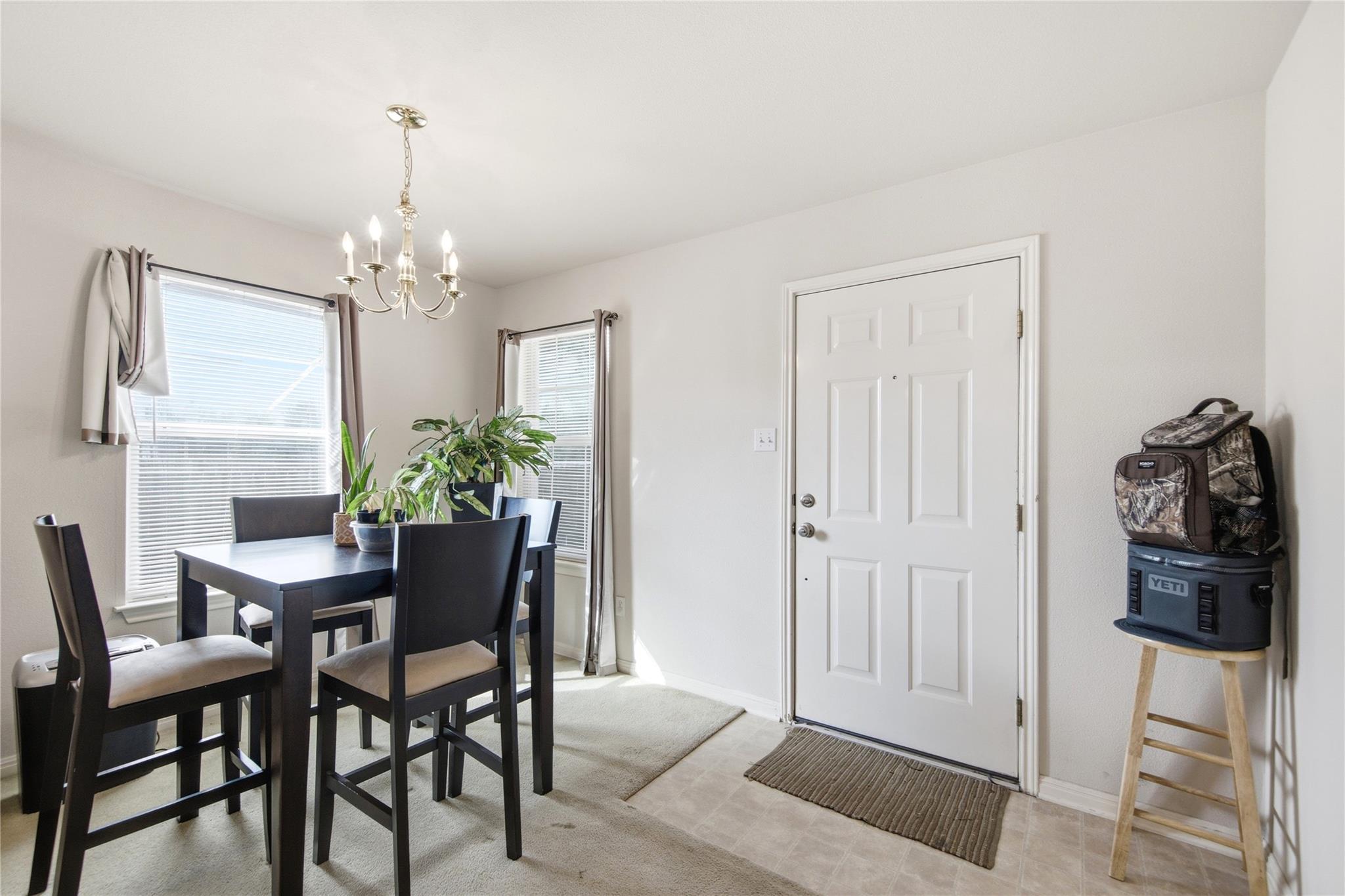 11609 Lansdowne Rd Property Photo 4