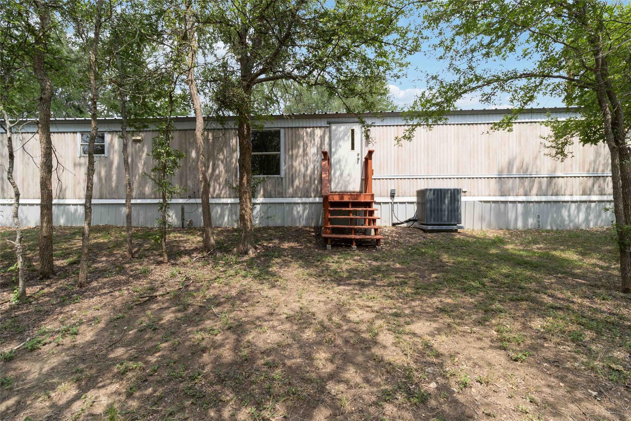 153 Cherylton Dr Property Photo 28