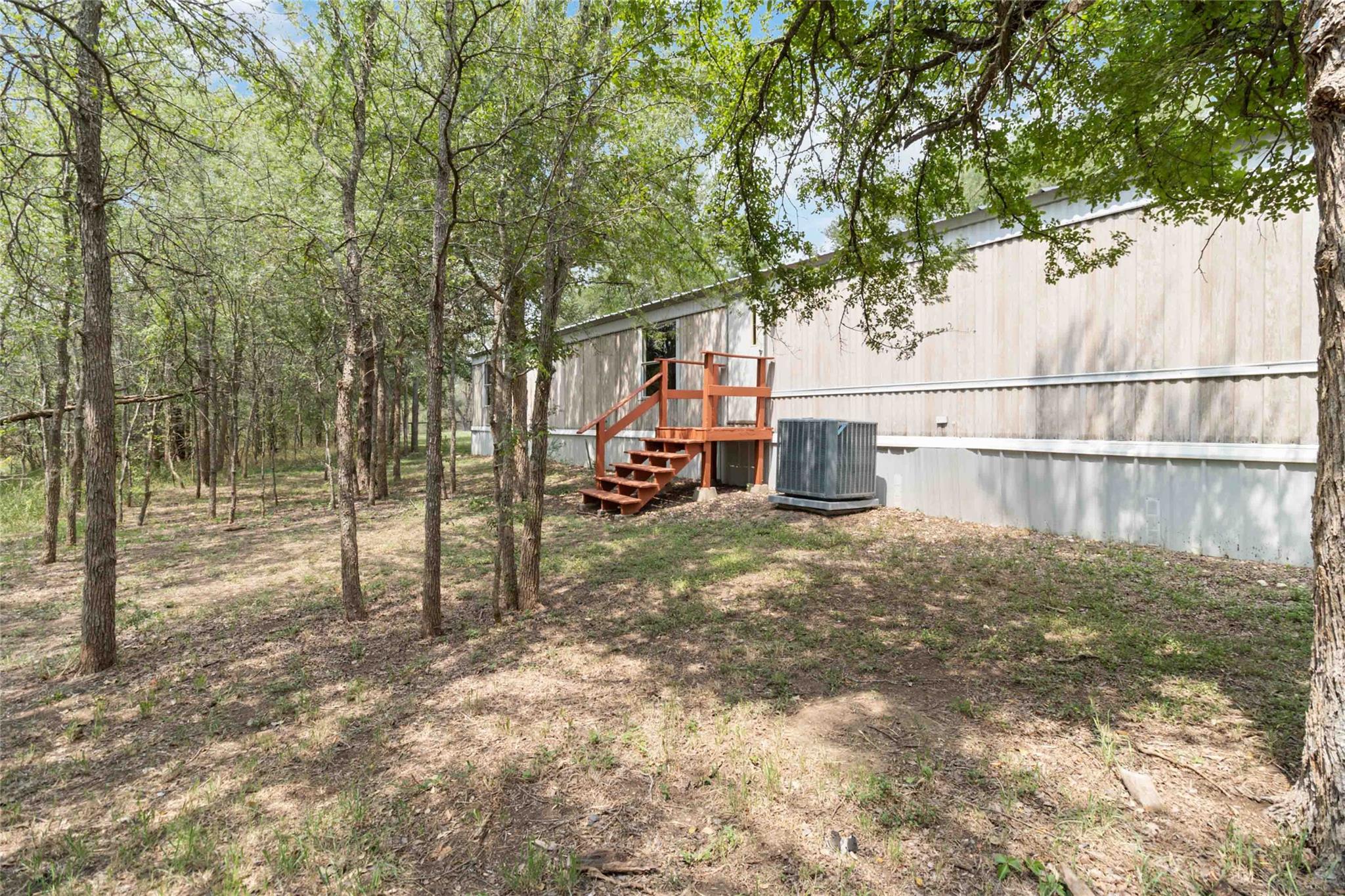153 Cherylton Dr Property Photo 29