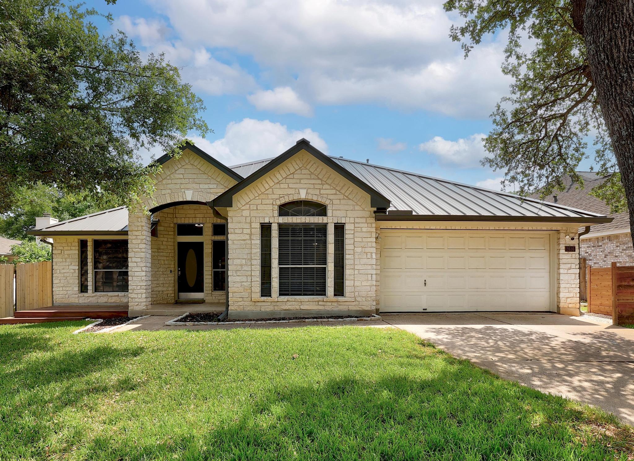 2616 Glenwood Trl Property Photo 1