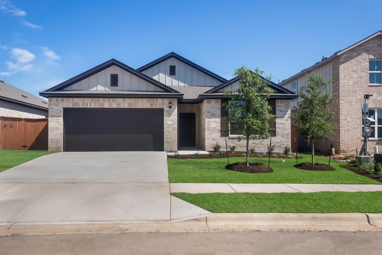 2428 Ambling Trl Property Photo 1
