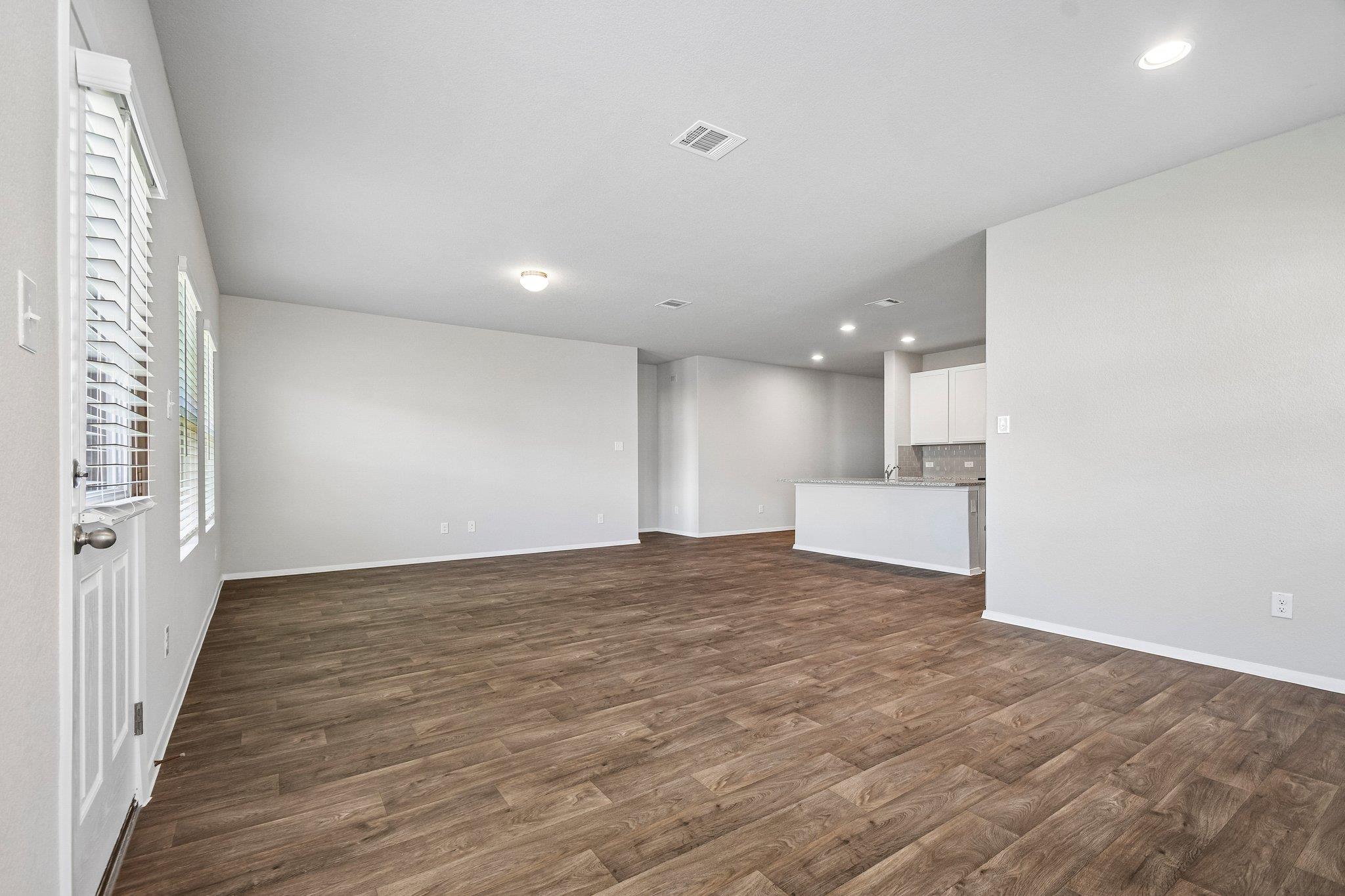 2428 Ambling Trl Property Photo 15