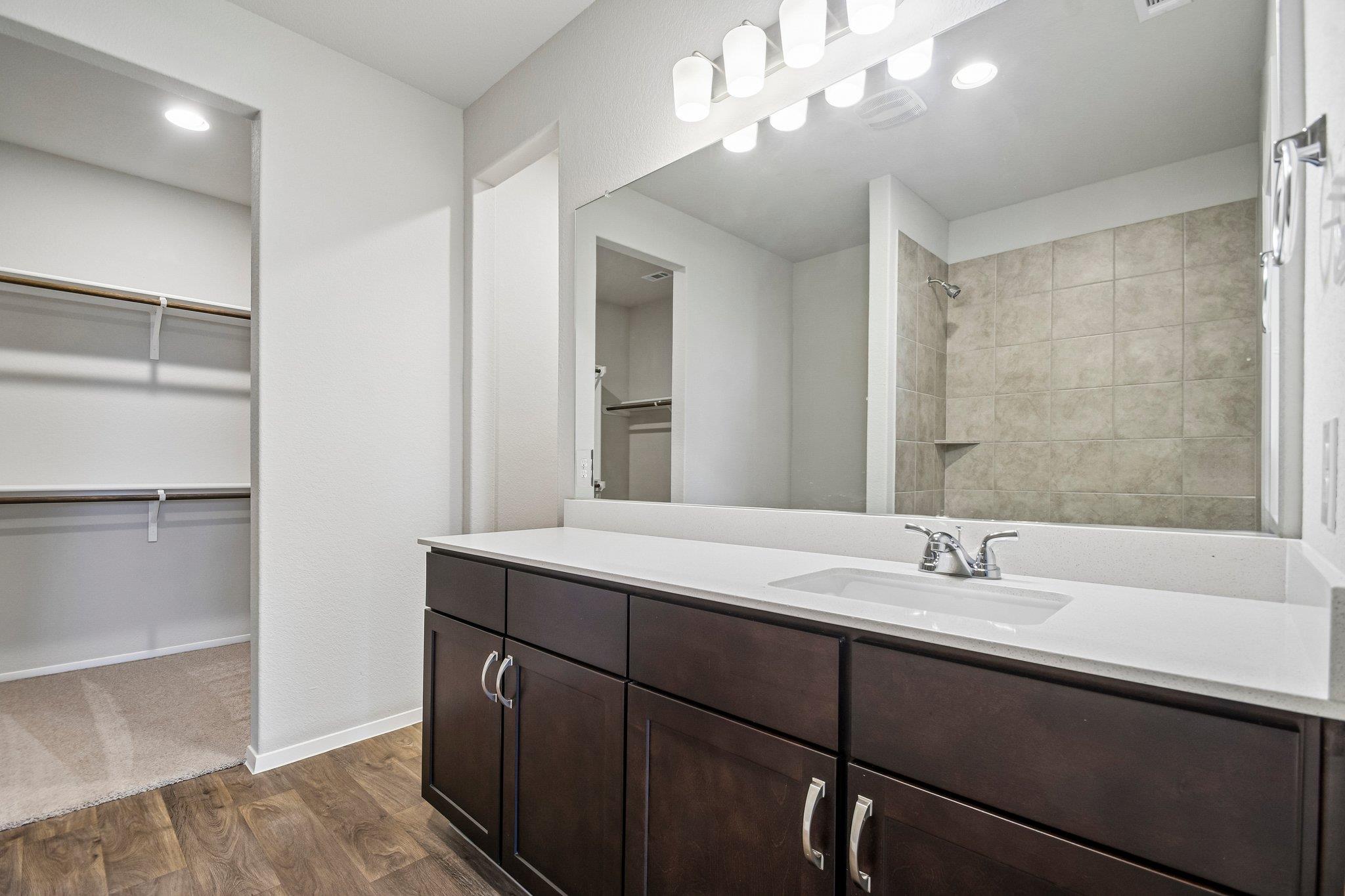2428 Ambling Trl Property Photo 19