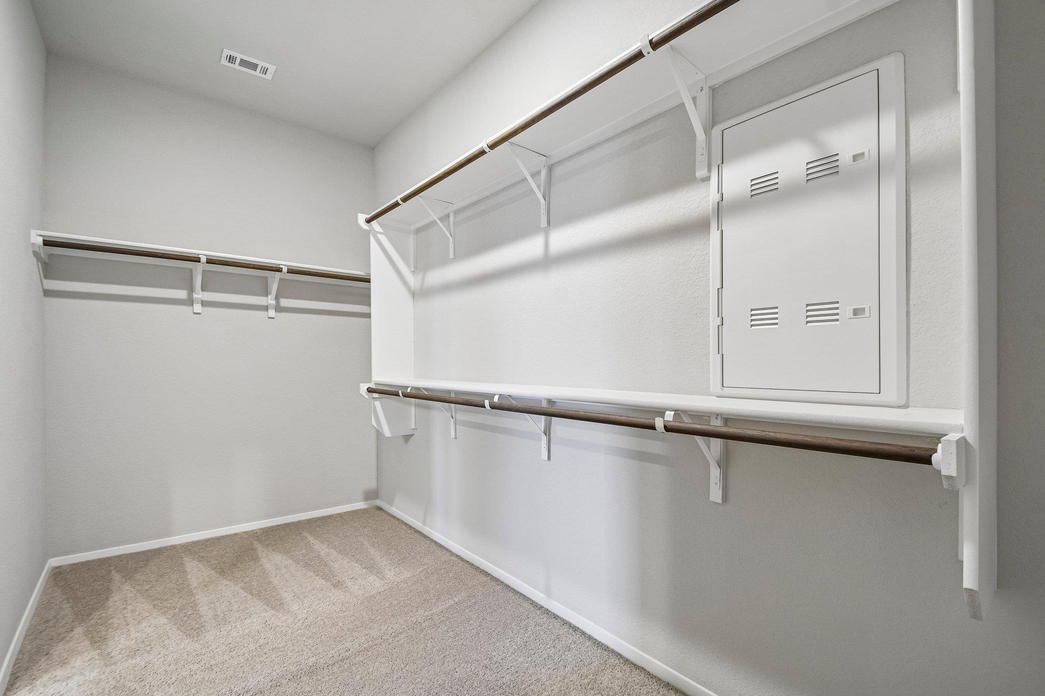 2428 Ambling Trl Property Photo 22