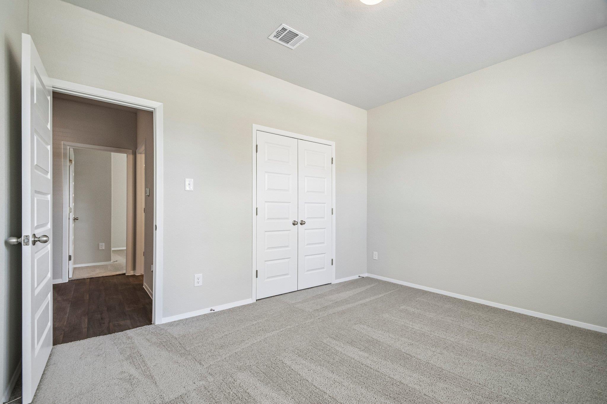 2428 Ambling Trl Property Photo 24