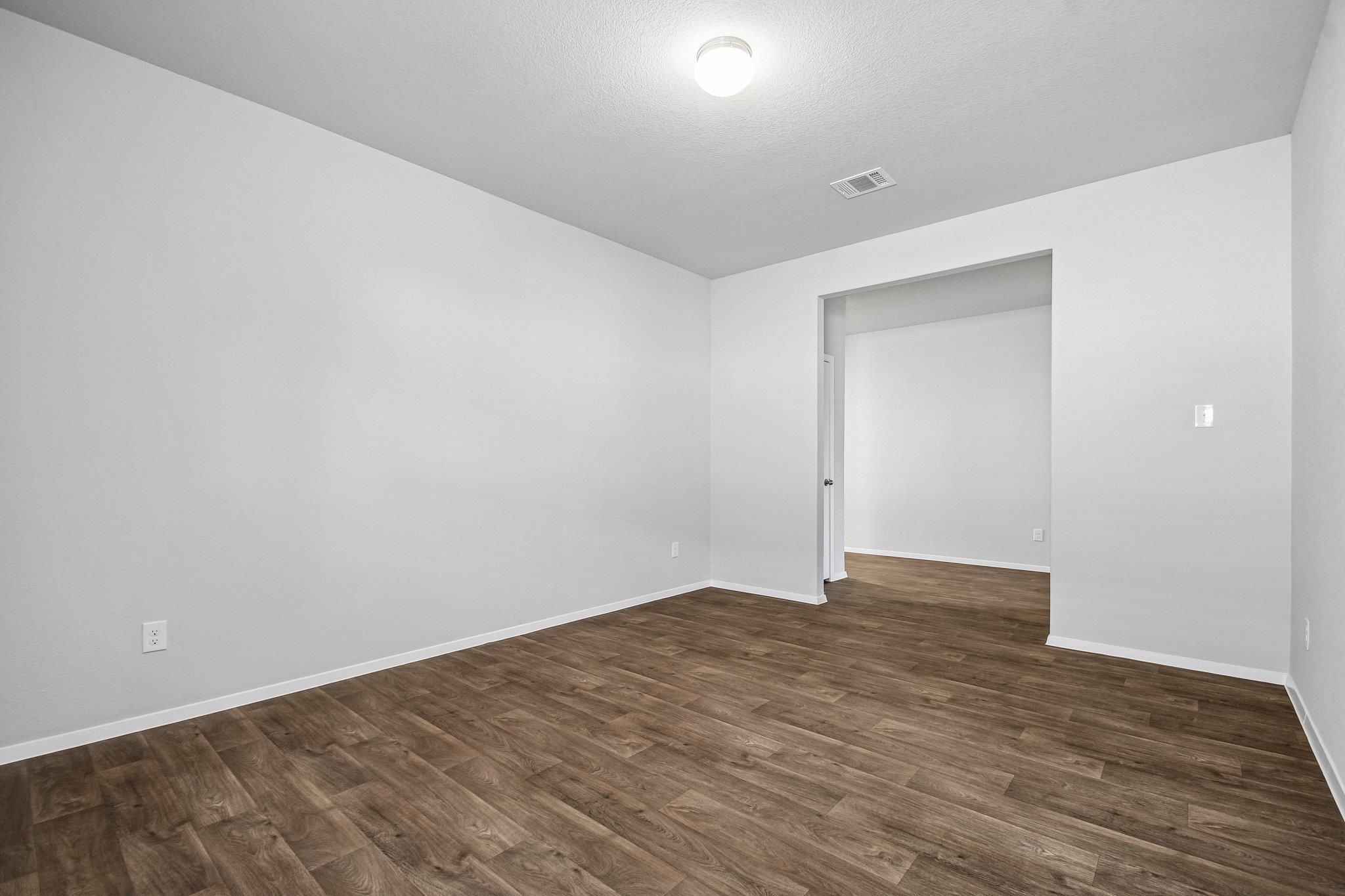 2428 Ambling Trl Property Photo 28
