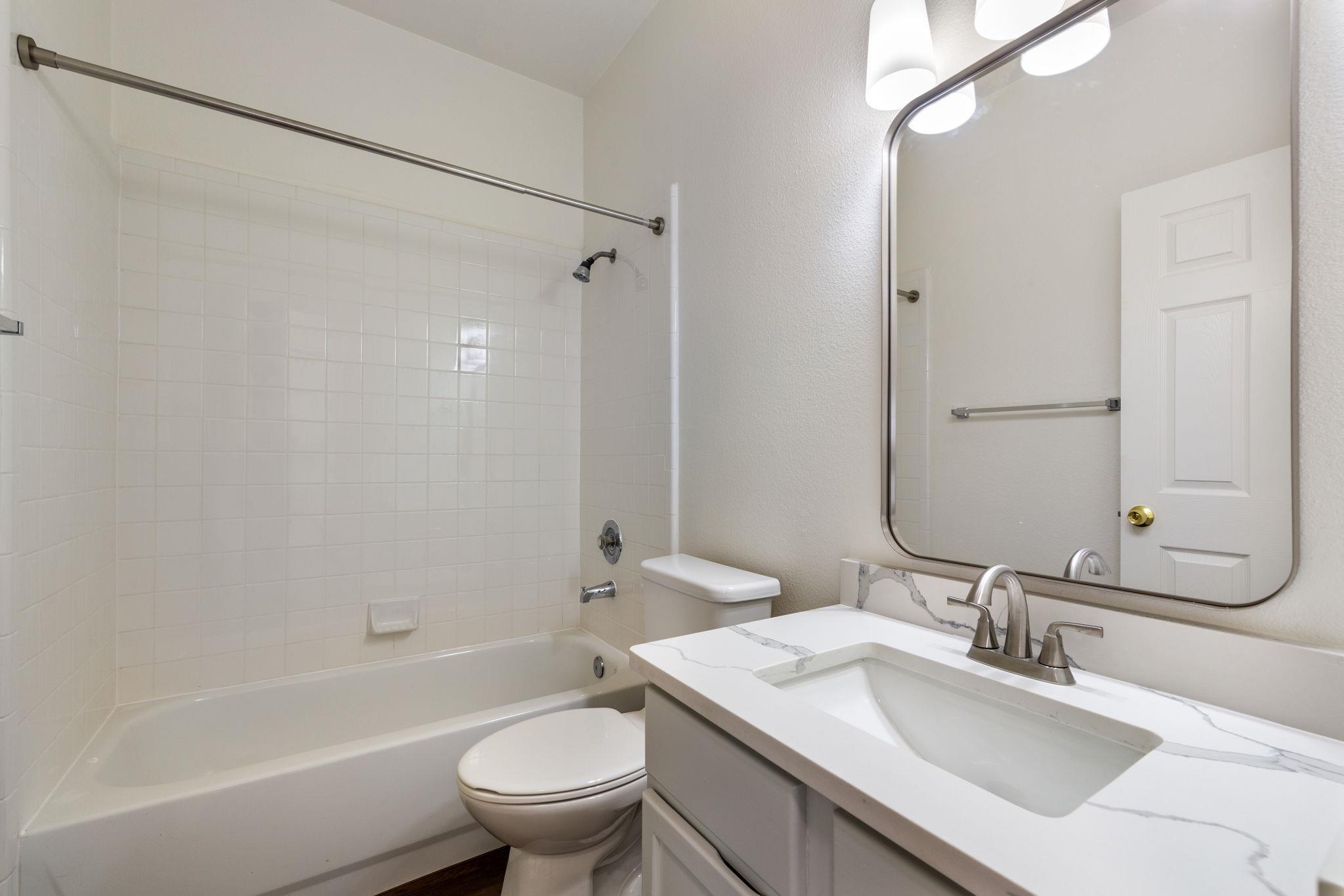 8708 Weiser Dr #b Property Photo 22