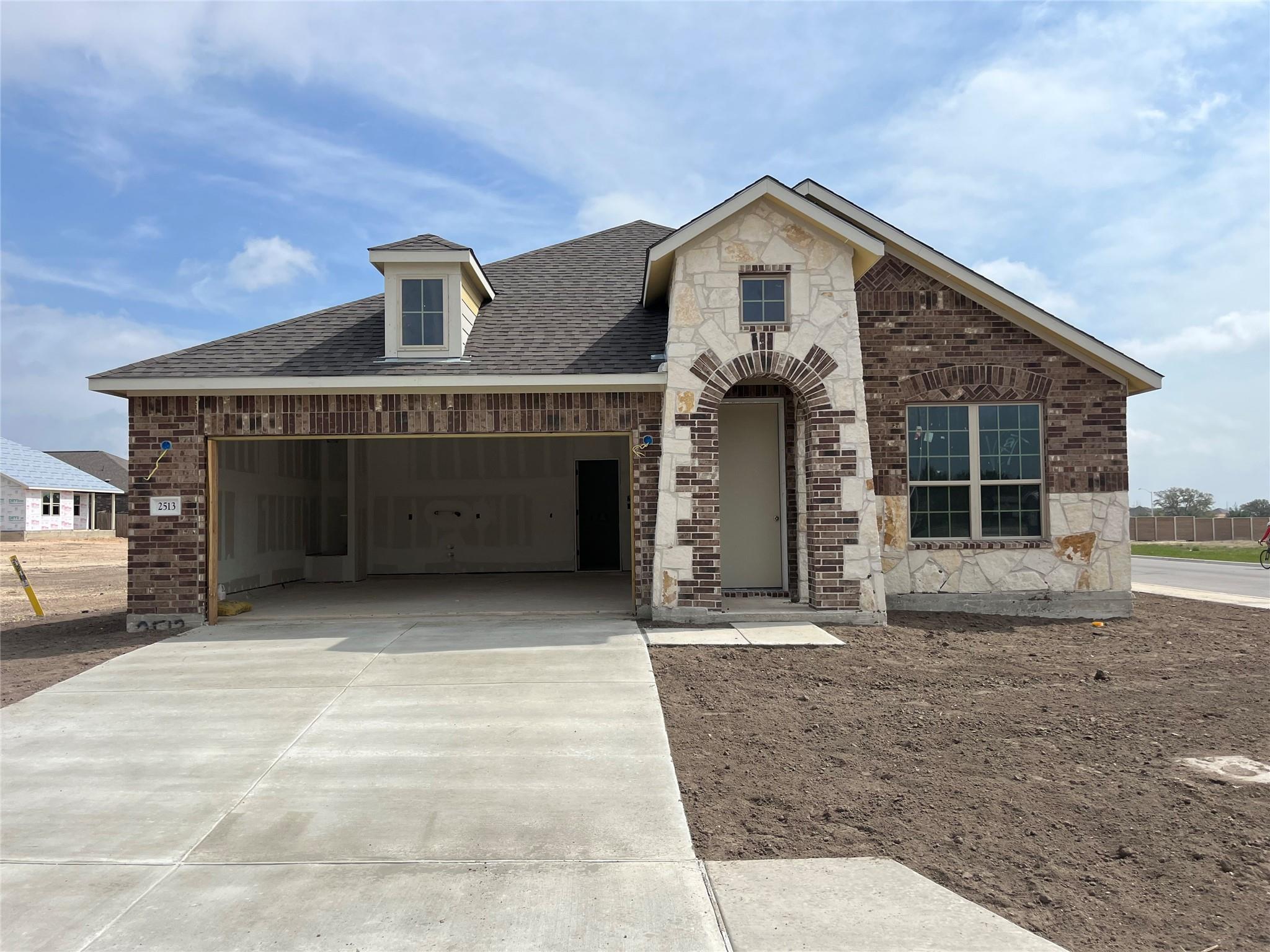 2513 Walking Y Rd Property Photo