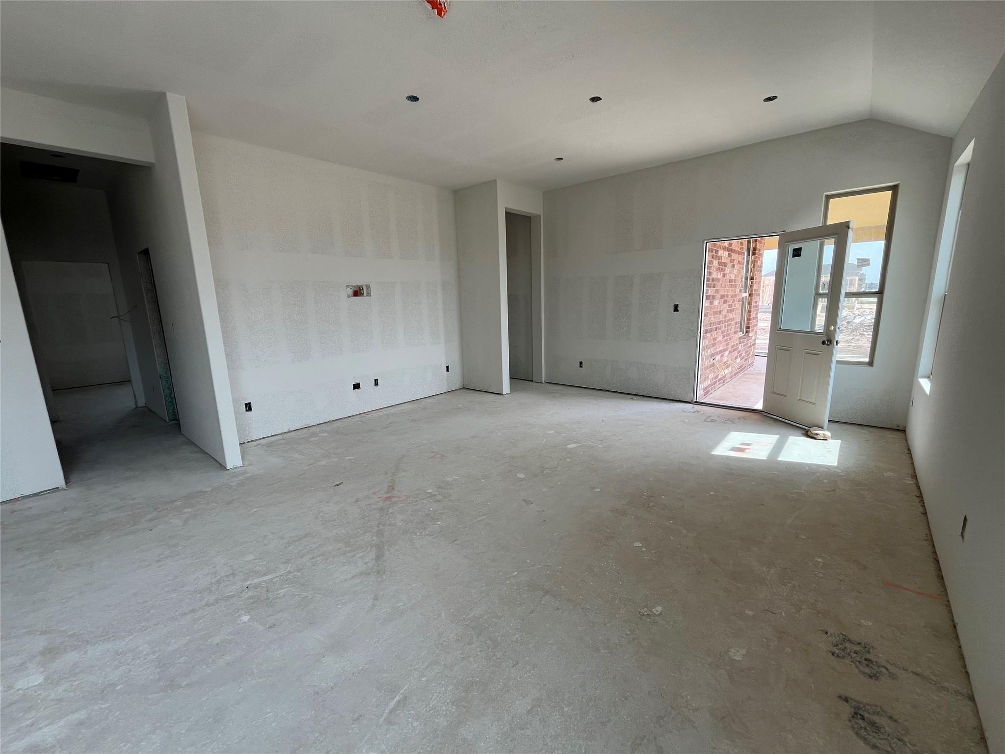 2513 Walking Y Rd Property Photo 13