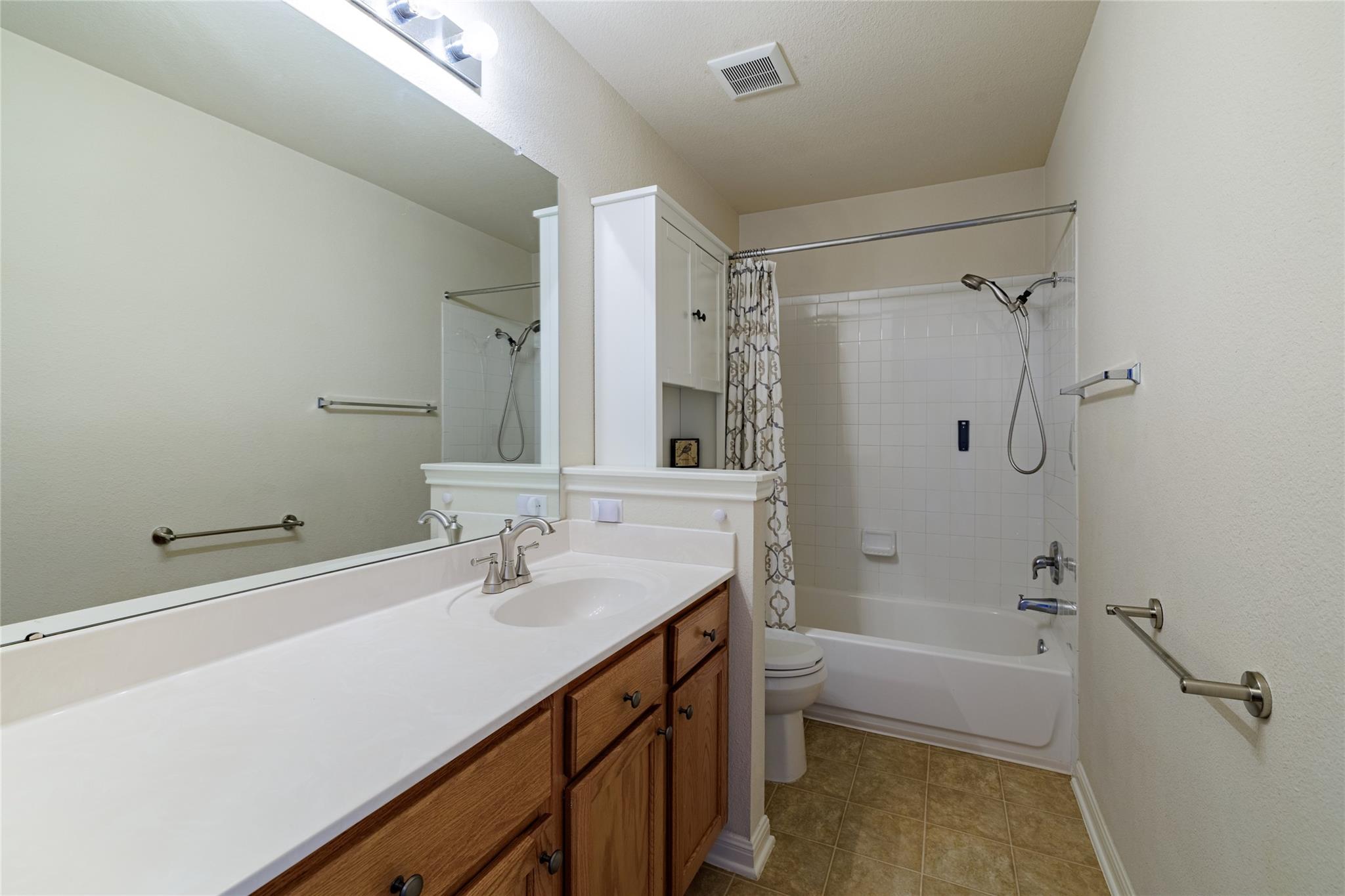 204 Precipice Way Property Photo 15