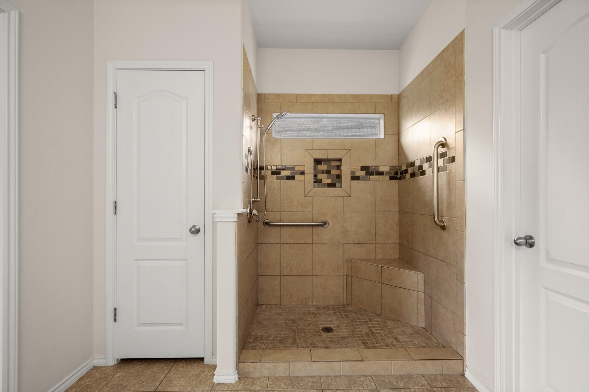 4617 Tiddle Ln Property Photo 14