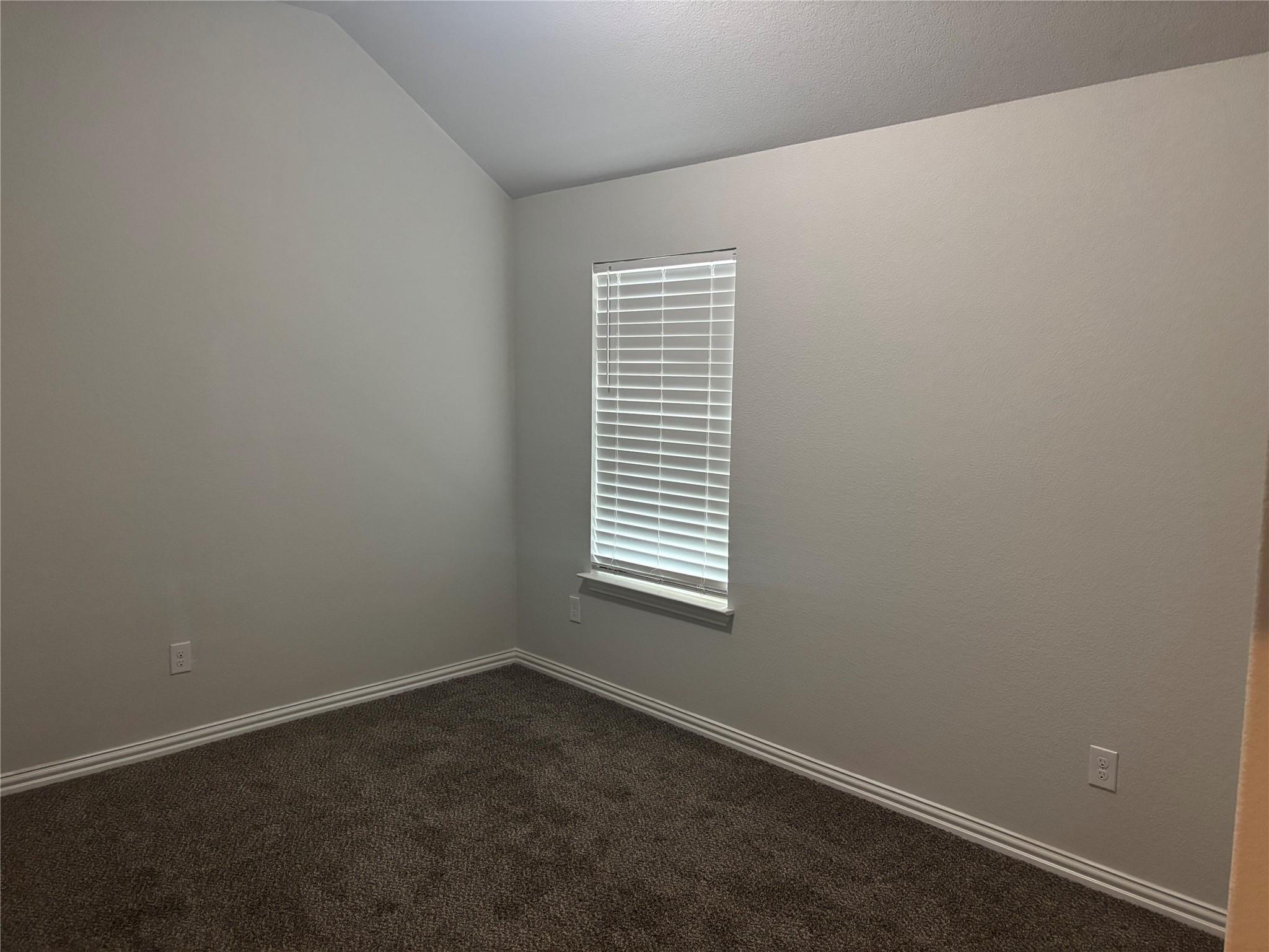330 Algaroba Loop Property Photo 14