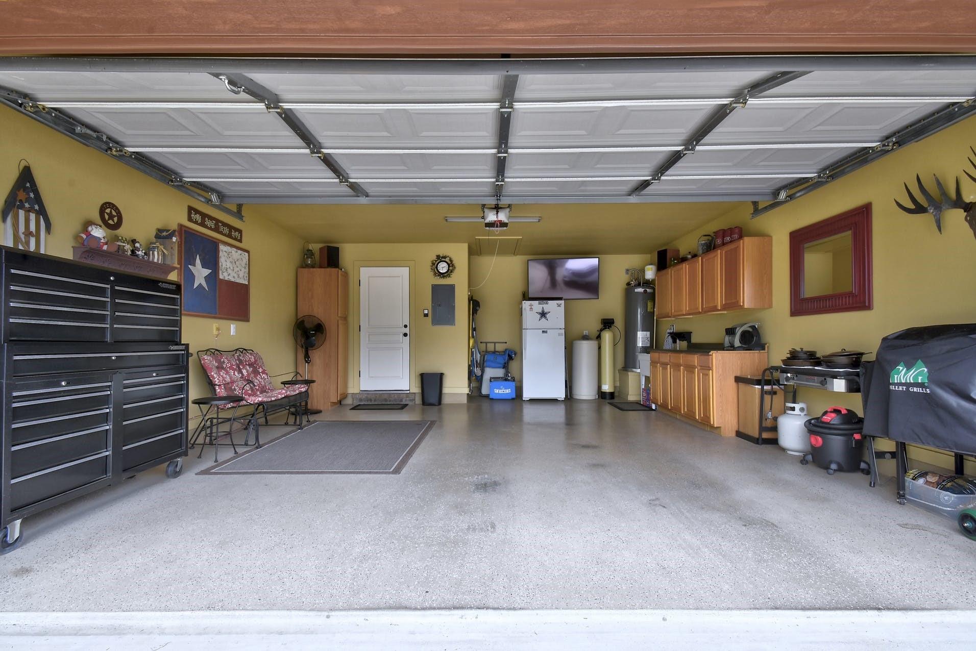 2251 Hazelwood Dr Property Photo 23