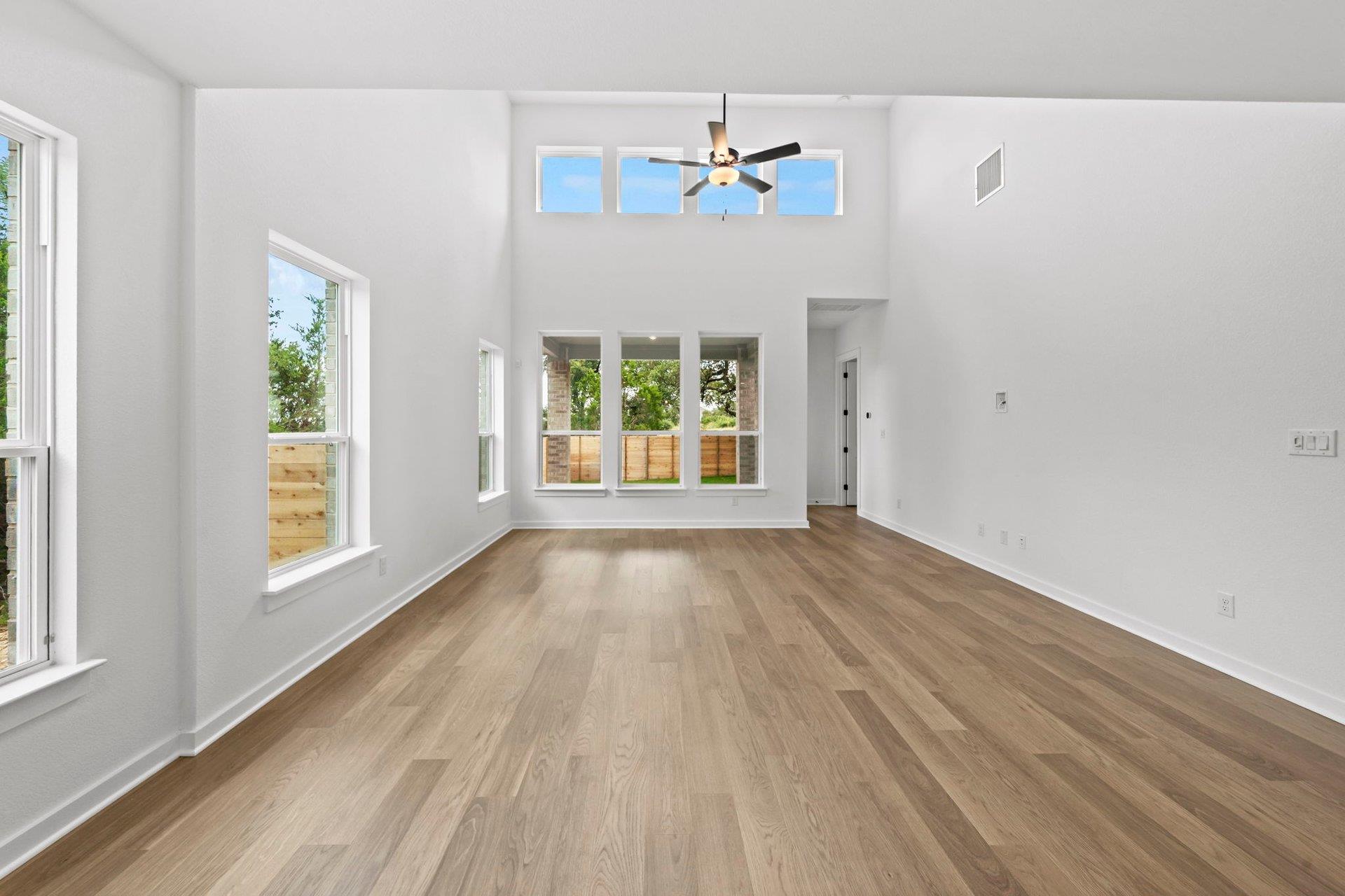 1329 White Daisy Ln Property Photo 15
