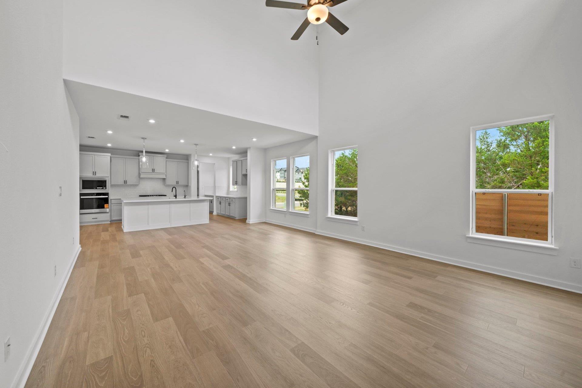 1329 White Daisy Ln Property Photo 16
