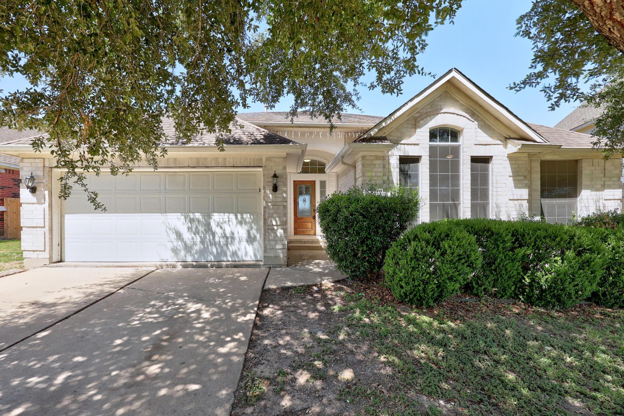 6908 Thistle Hill Way Property Photo 1