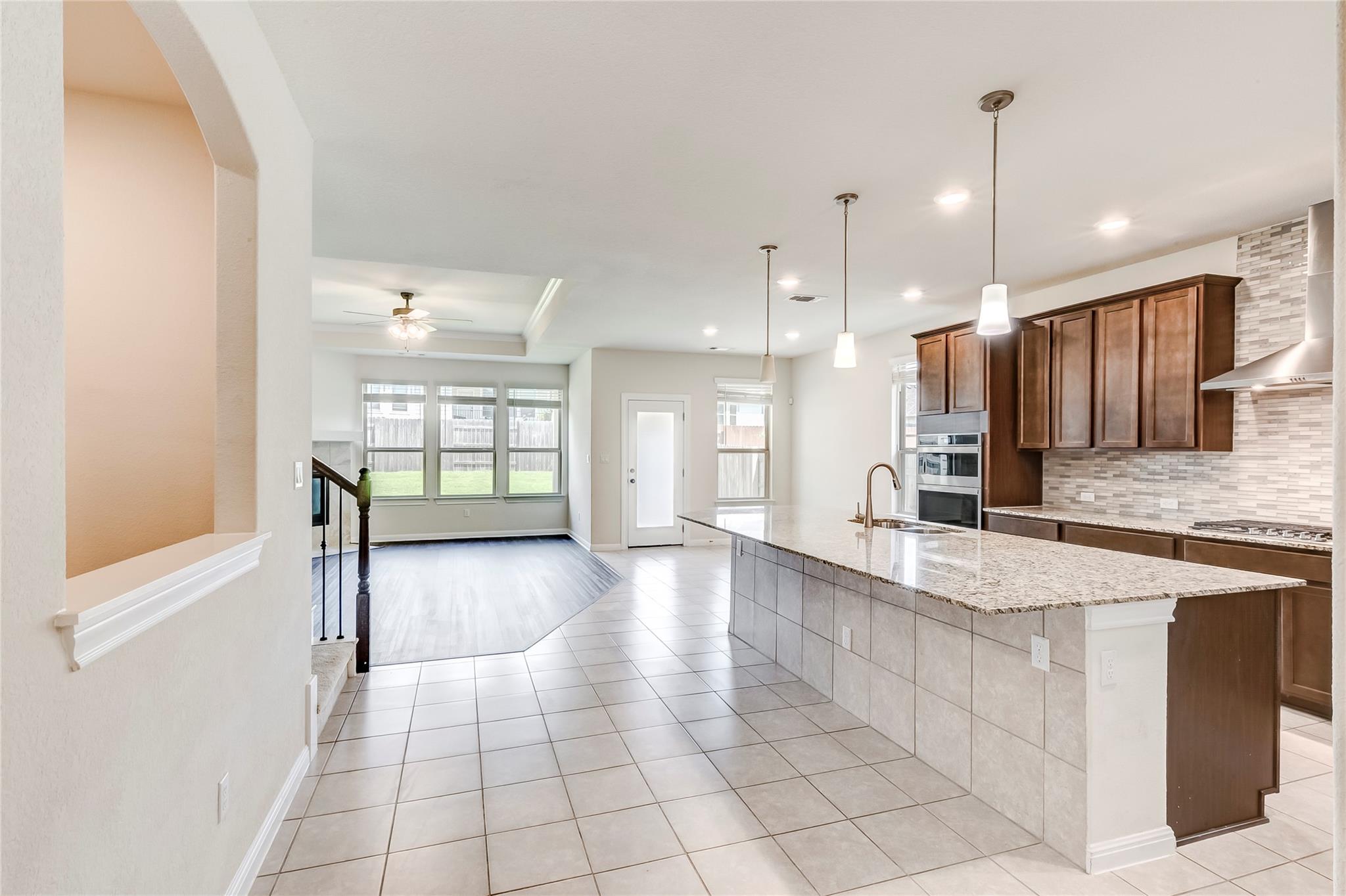 10404 Choctaw Print Way Property Photo 5