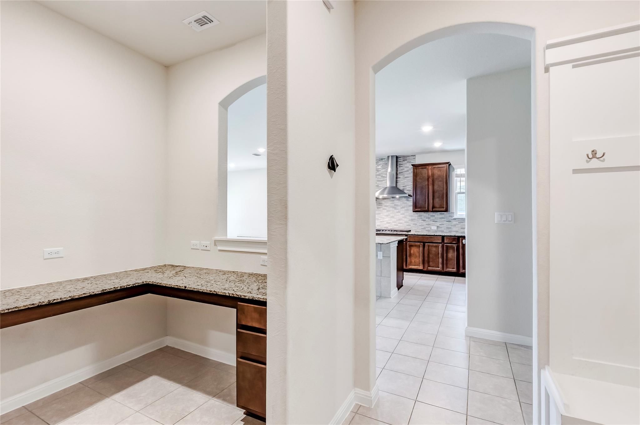 10404 Choctaw Print Way Property Photo 15