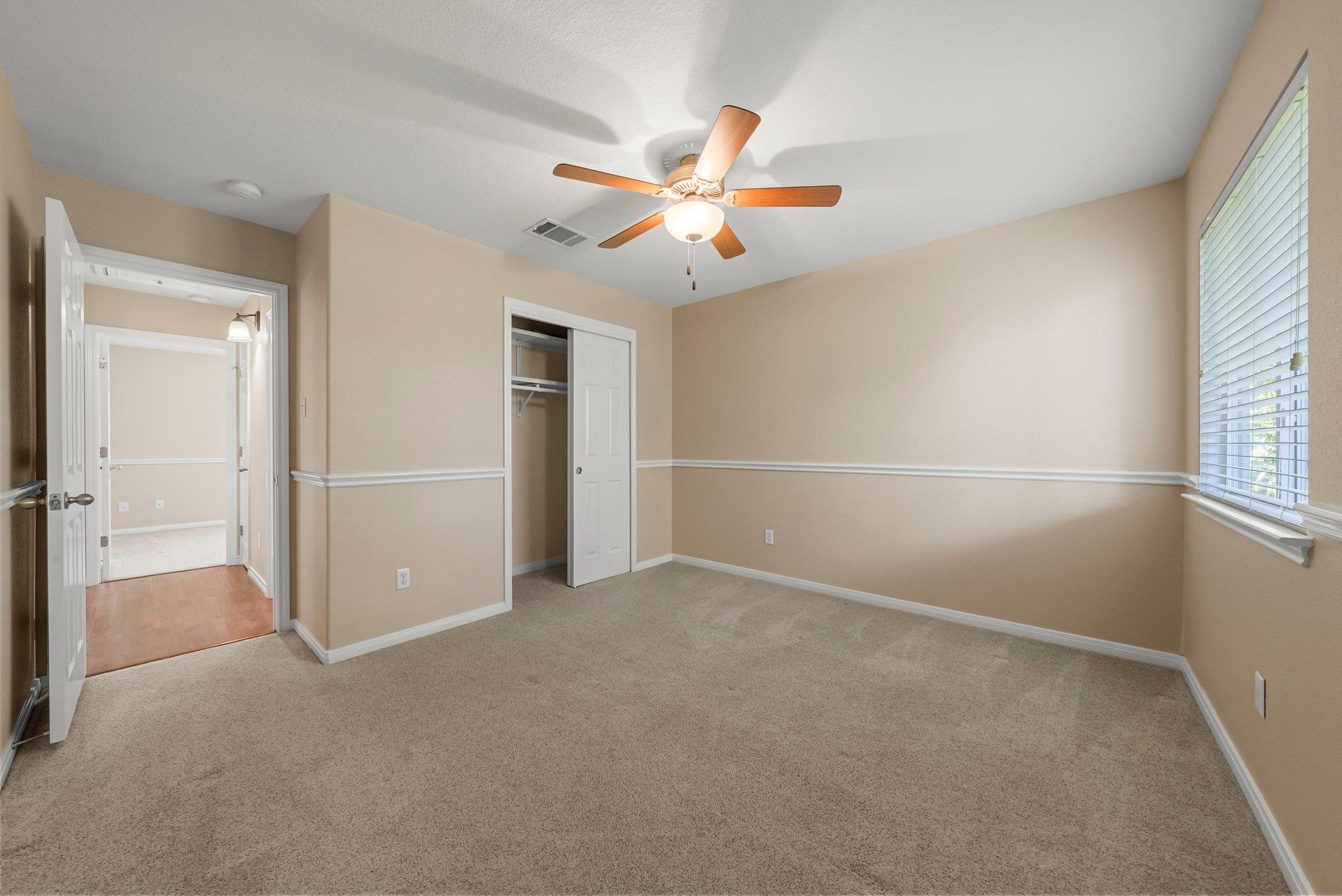 901 Middle Brook Dr Property Photo 22