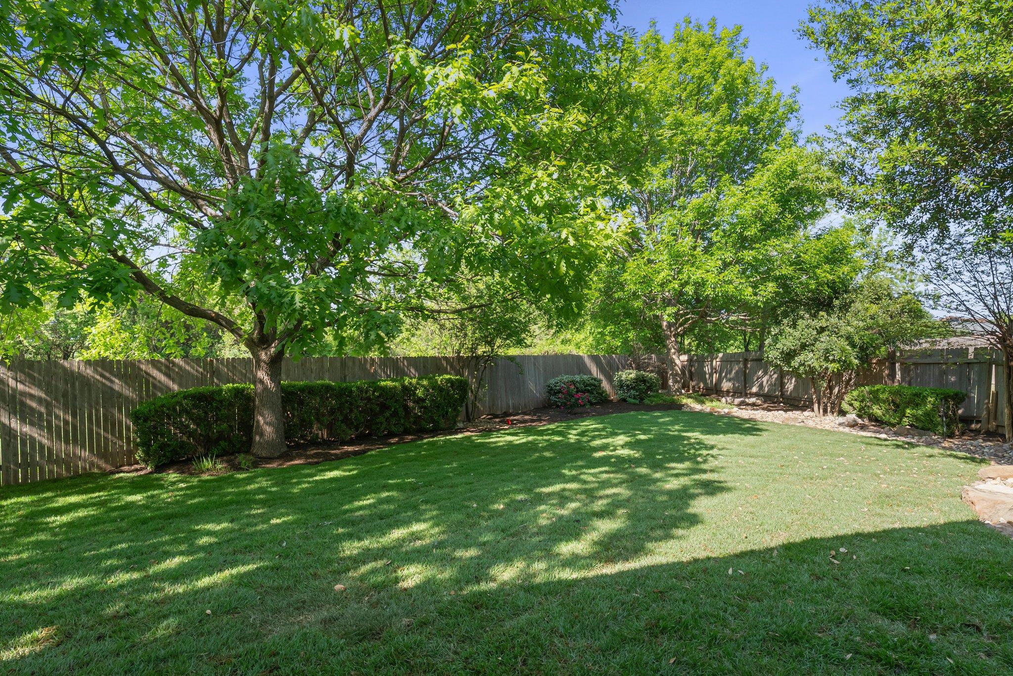 901 Middle Brook Dr Property Photo 34