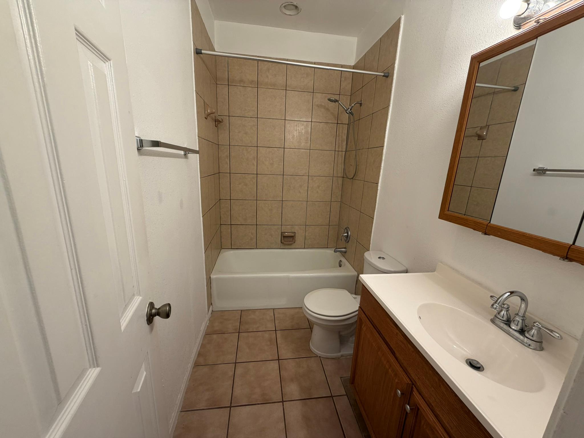 310 Pat Garrison St #3b Property Photo 13