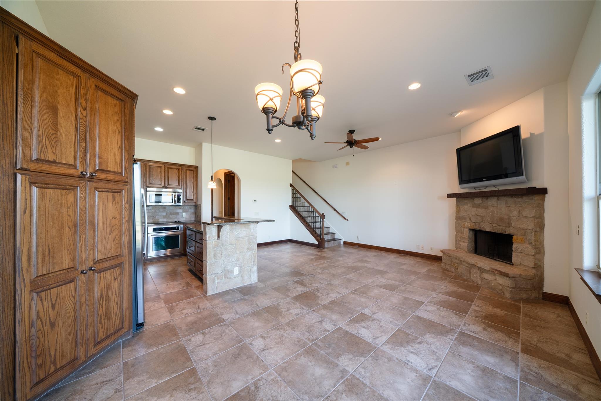 17545 Reed Park Rd #2 Property Photo 11