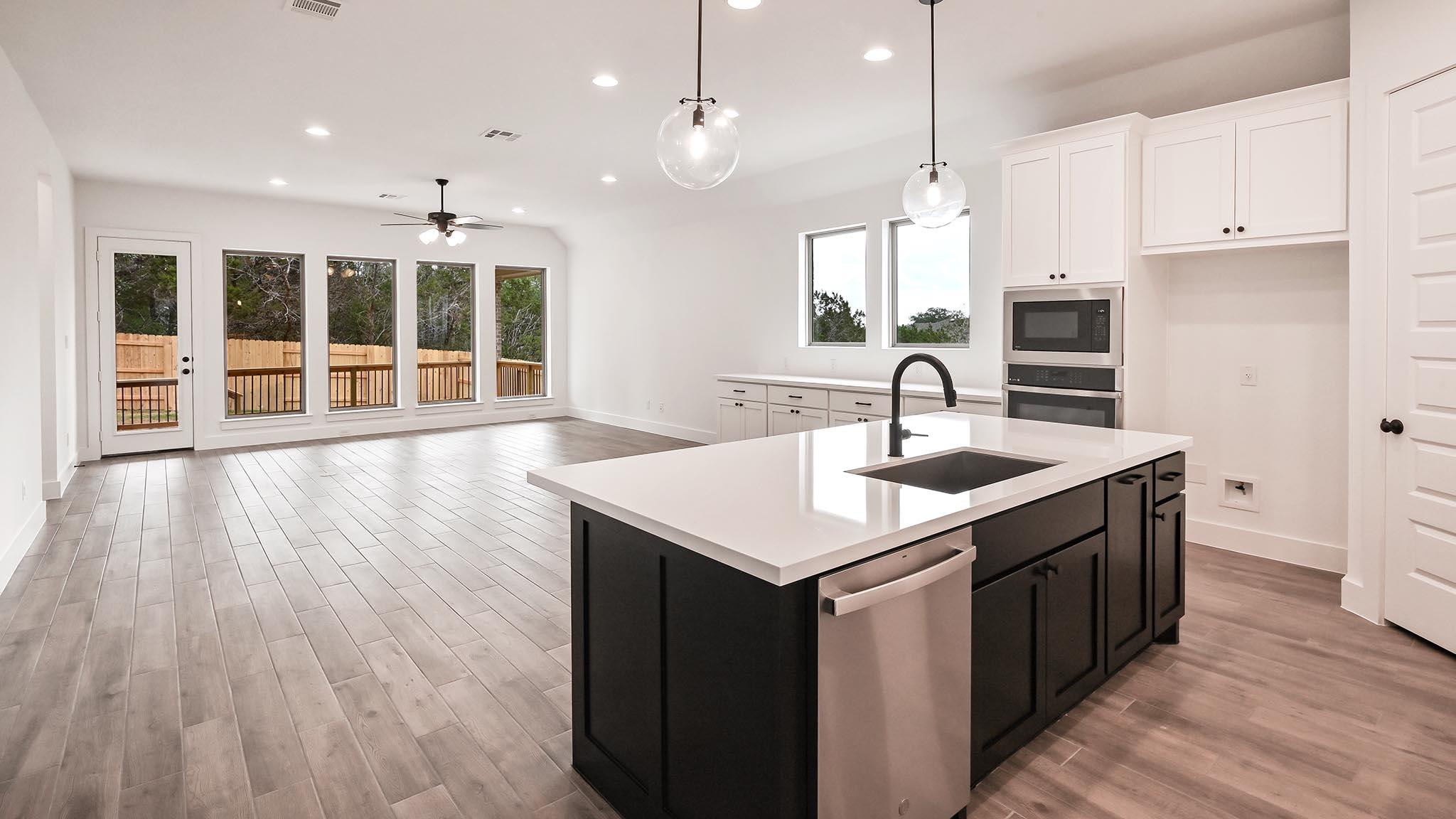 336 Puppy Dog Pass Property Photo 14