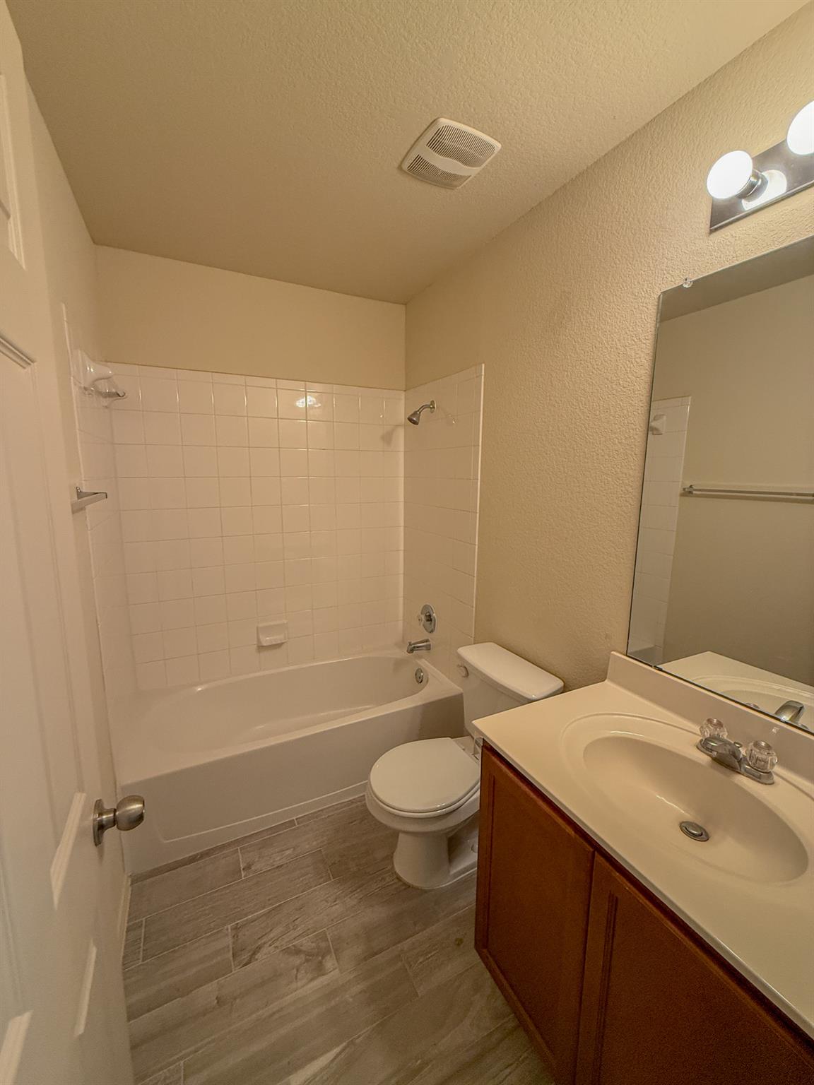 412 Azurite Dr Property Photo 19