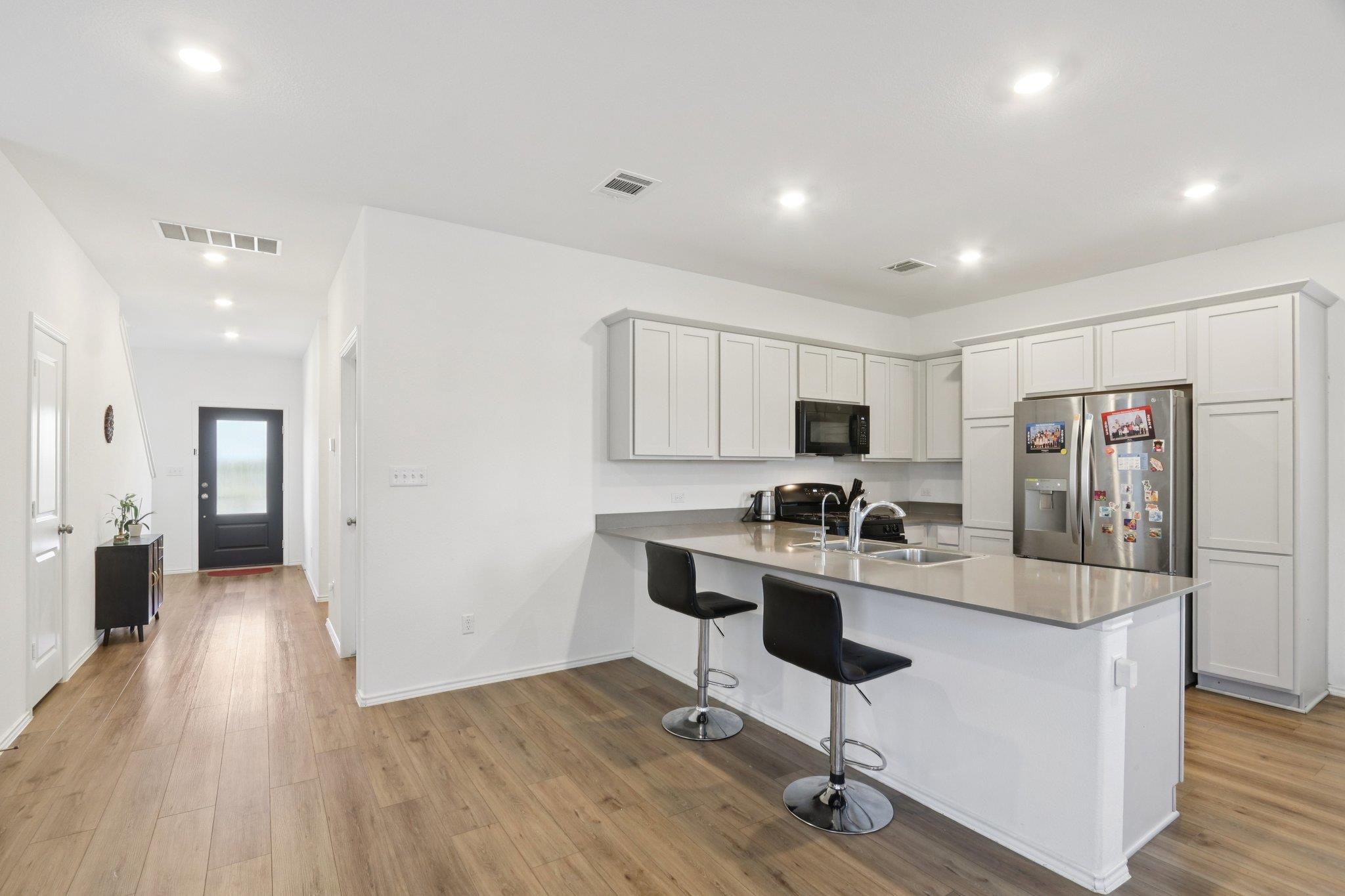 1521 Cobblecrest Ln Property Photo 6