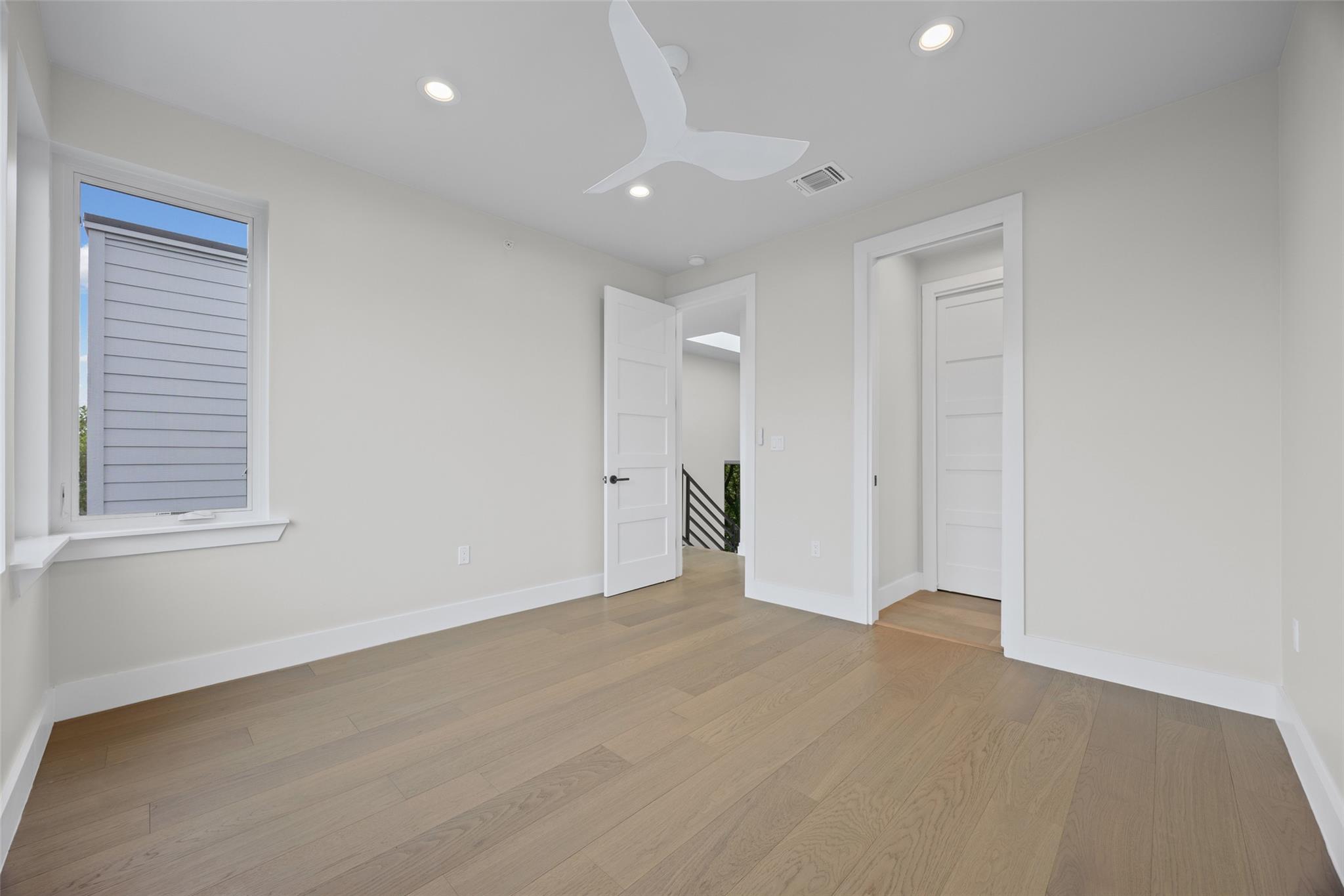 100 W Odell St #3 Property Photo 20