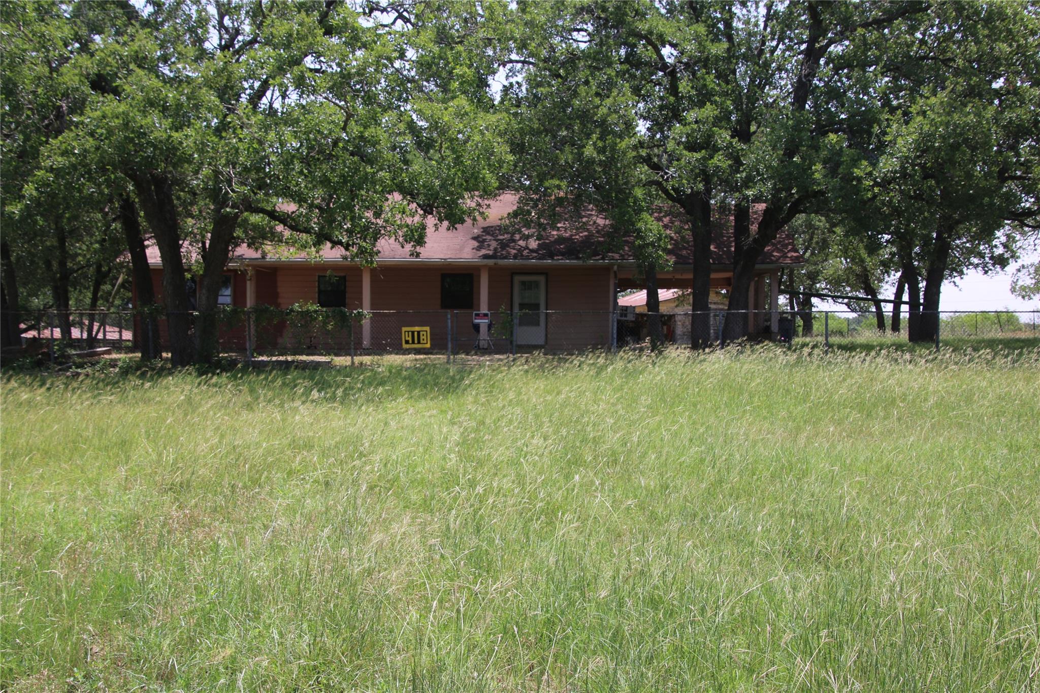 418 County Road 458a Property Photo 1