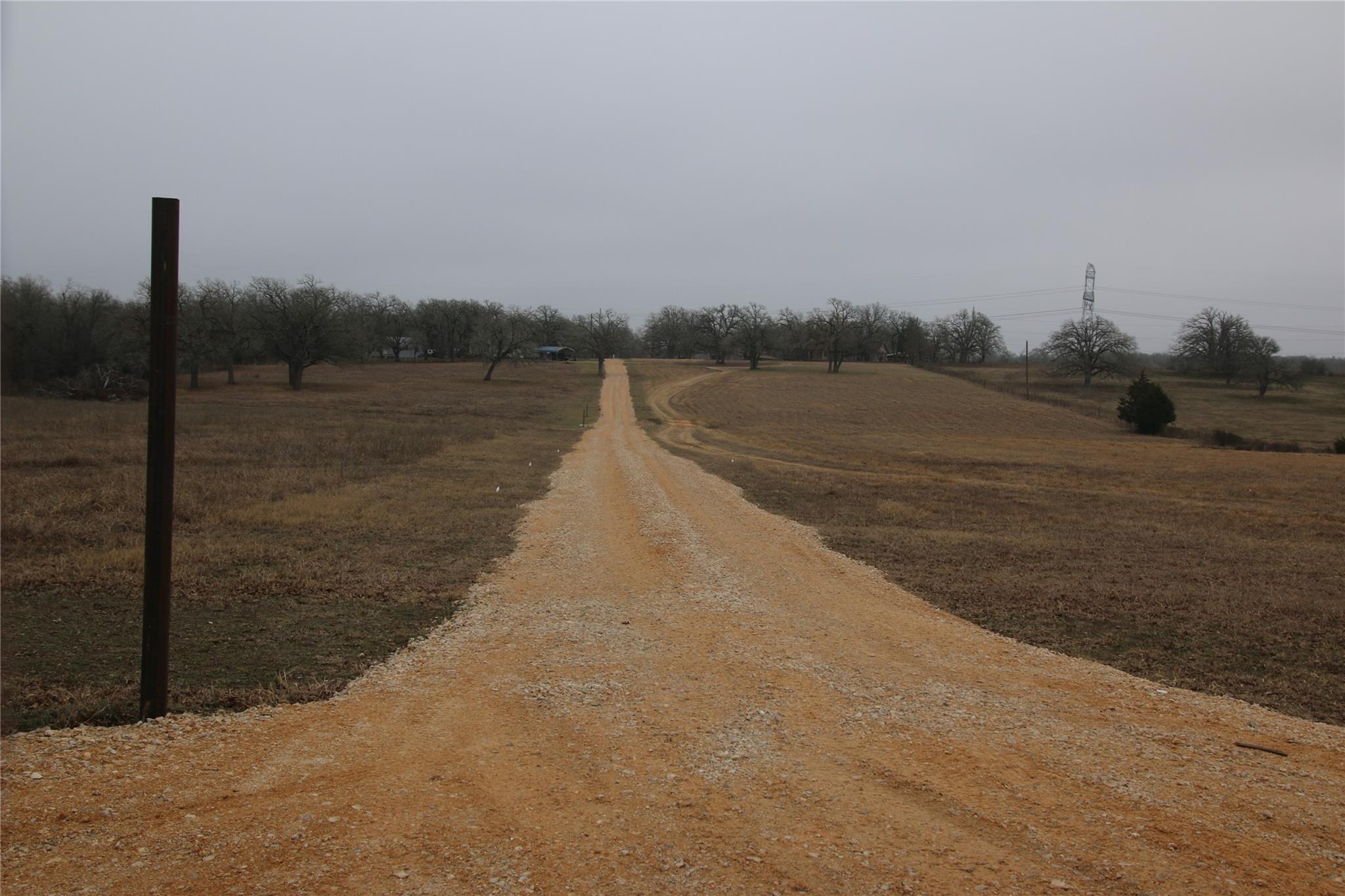 418 County Road 458a Property Photo 5