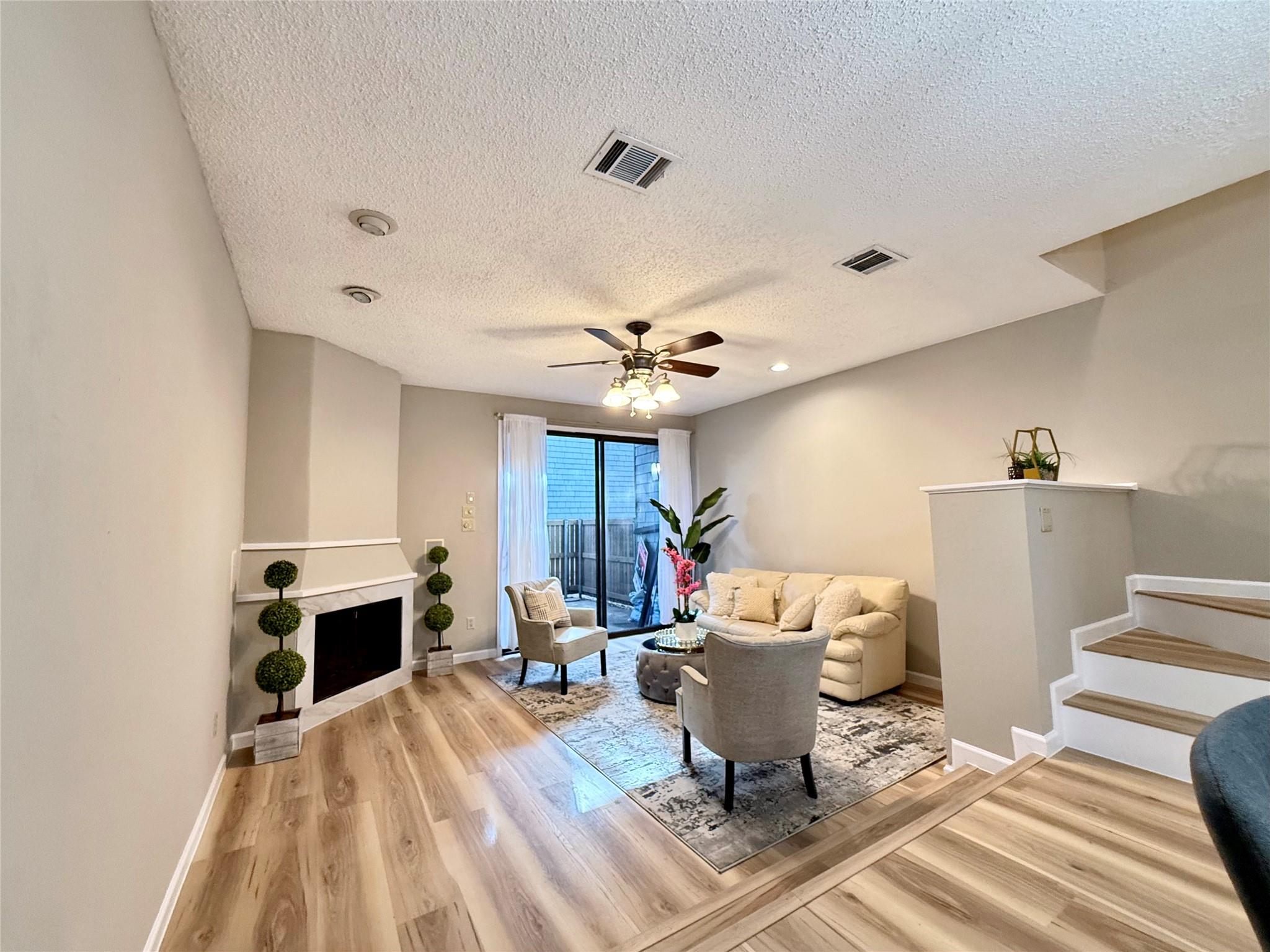 7122 Wood Hollow Dr 106 Property Photo 1