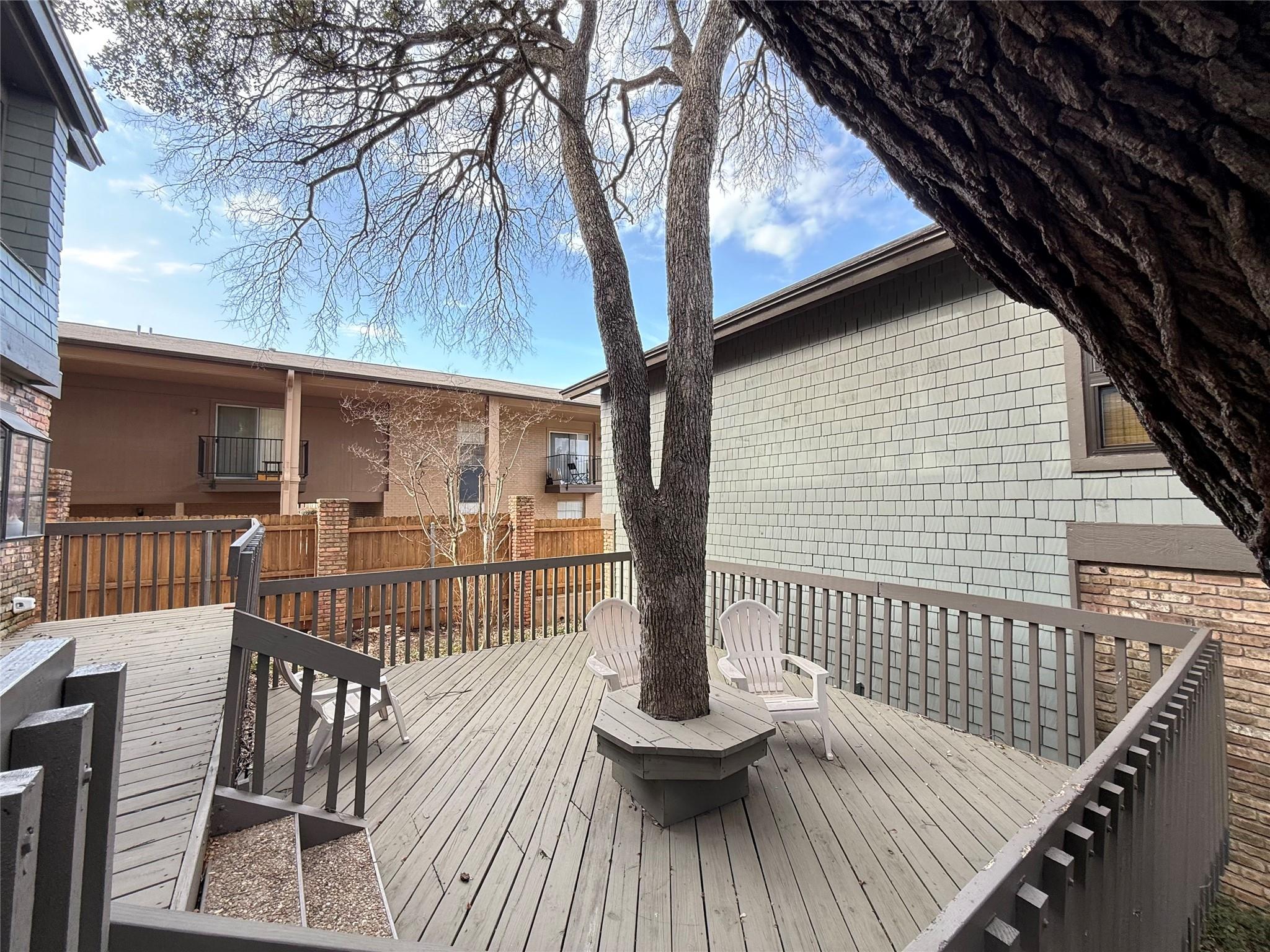 7122 Wood Hollow Dr 106 Property Photo 3