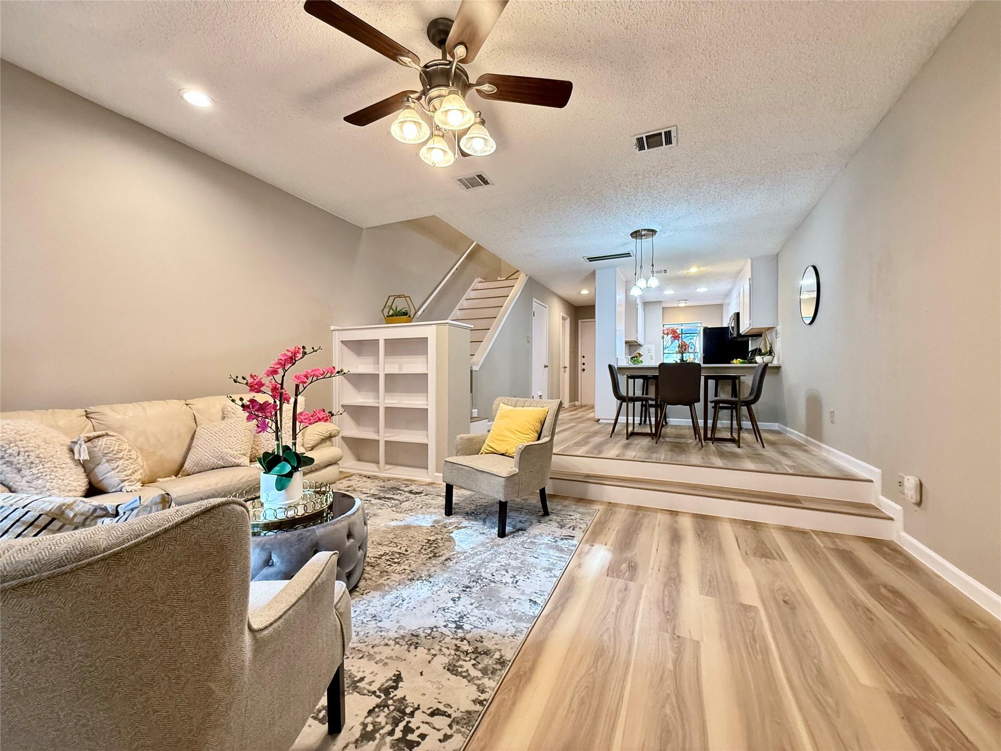 7122 Wood Hollow Dr 106 Property Photo 17