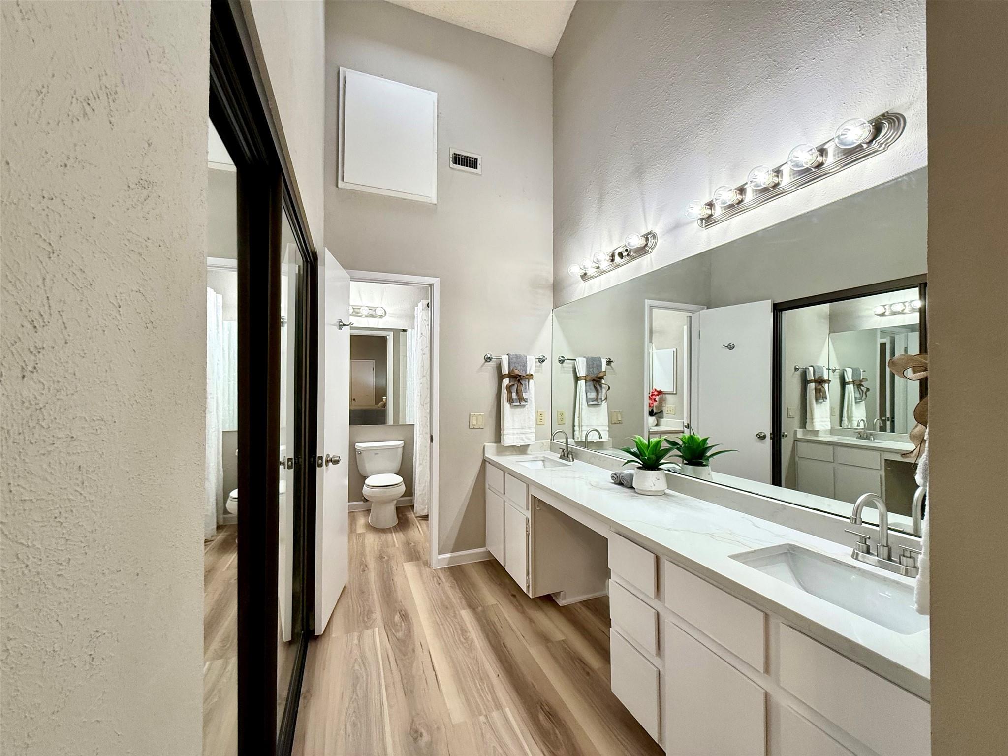 7122 Wood Hollow Dr 106 Property Photo 30