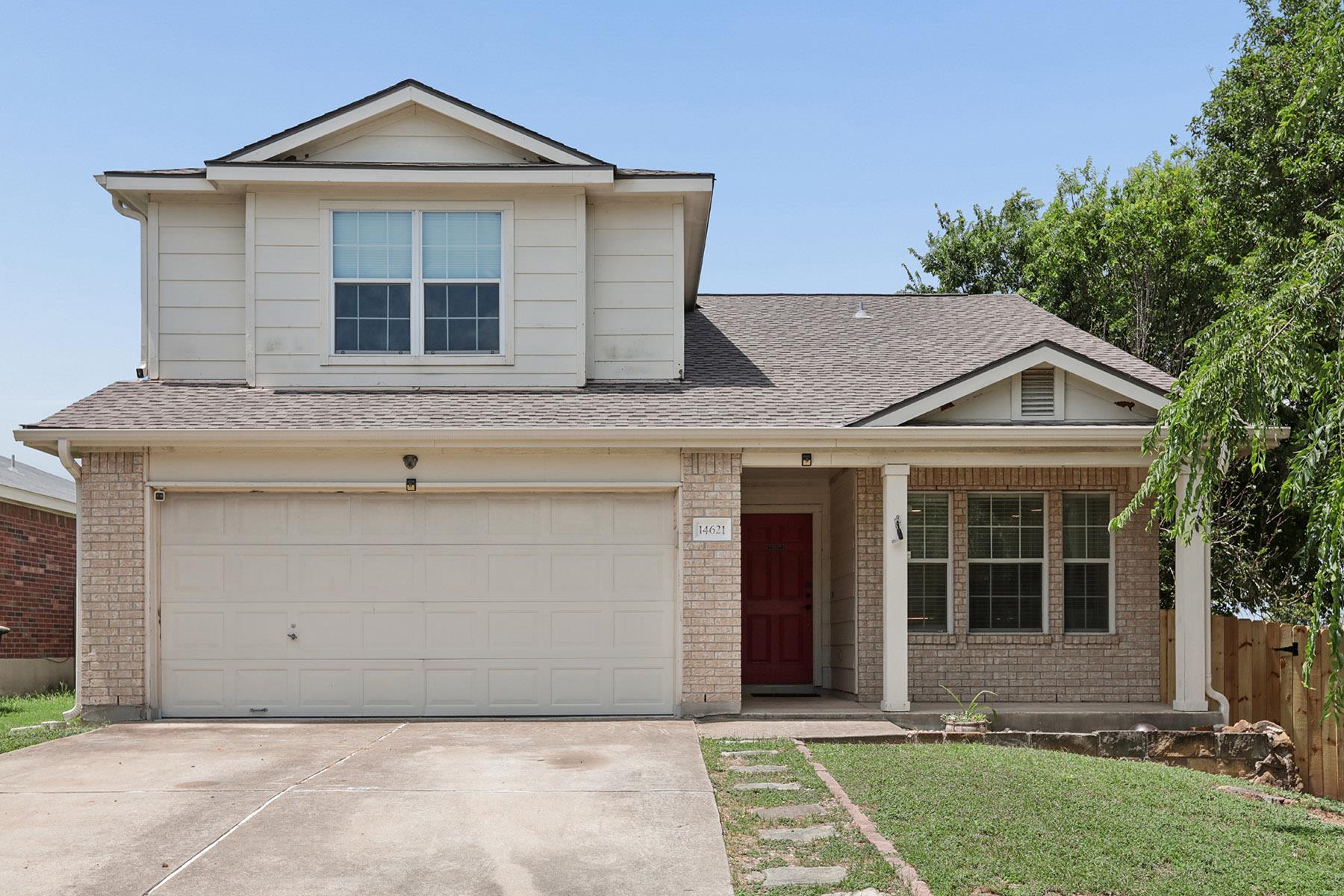 14621 Lantern Dr Property Photo 3