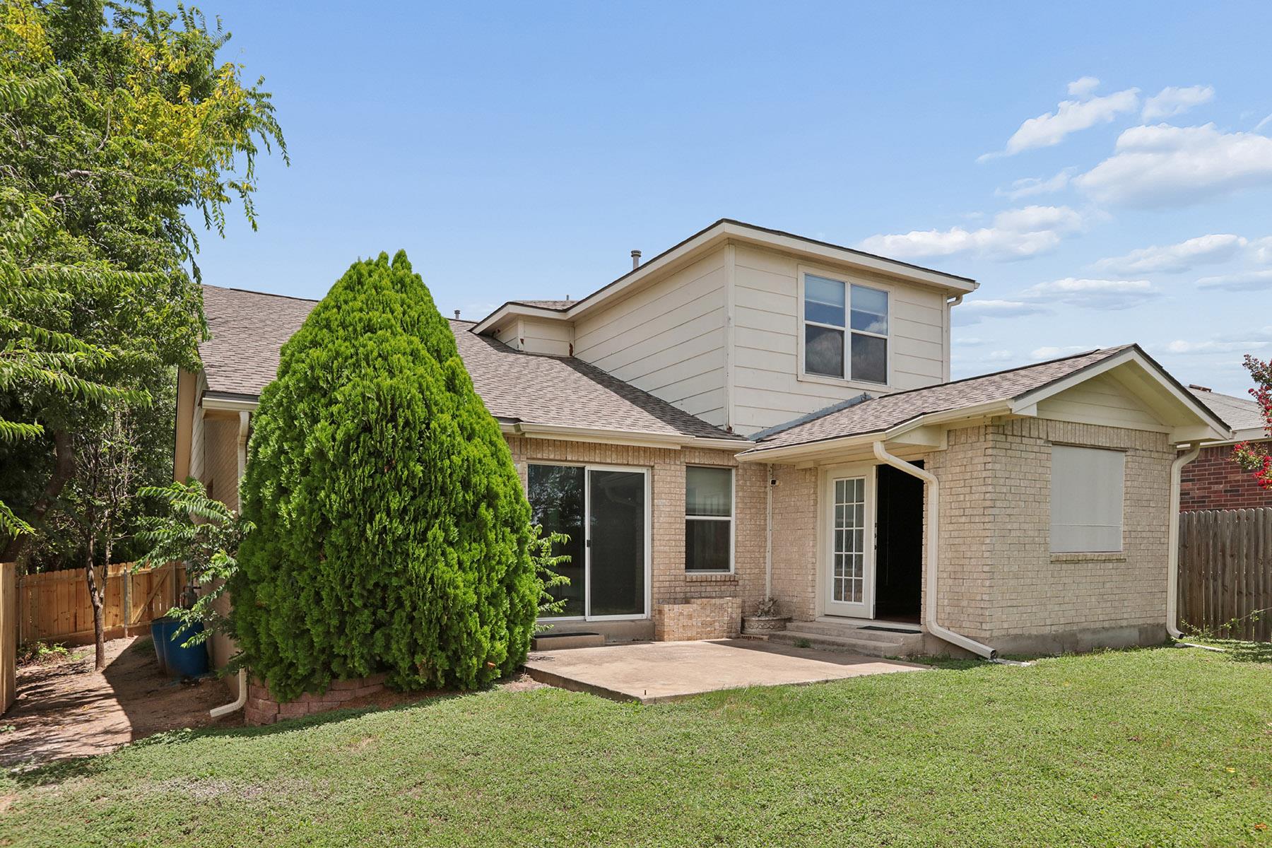 14621 Lantern Dr Property Photo 19