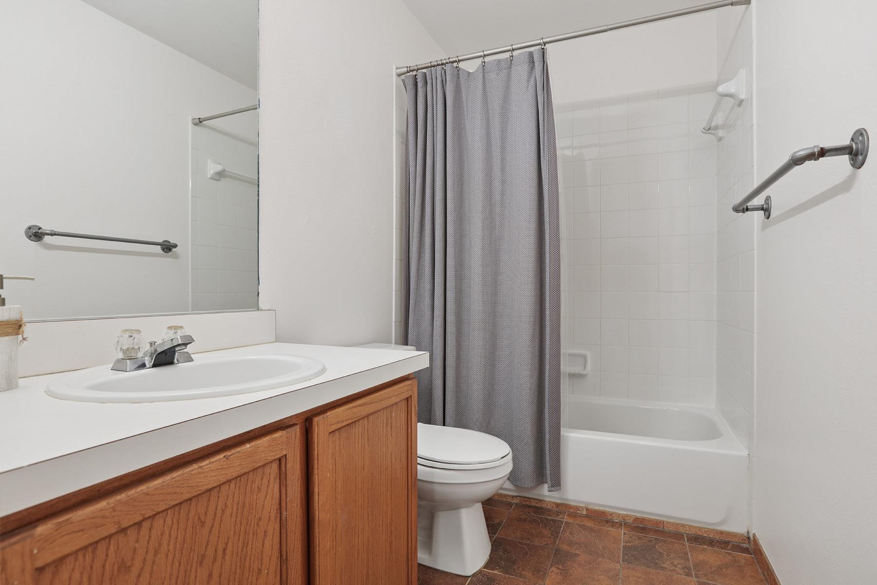 14621 Lantern Dr Property Photo 30