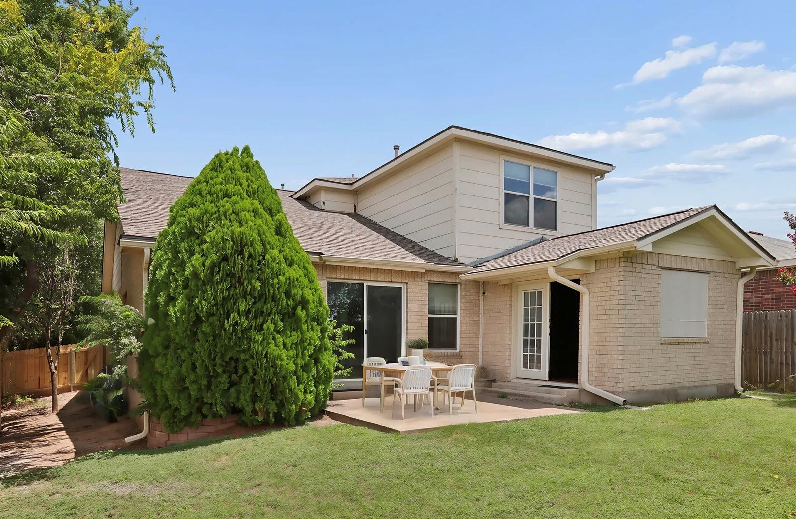 14621 Lantern Dr Property Photo 34